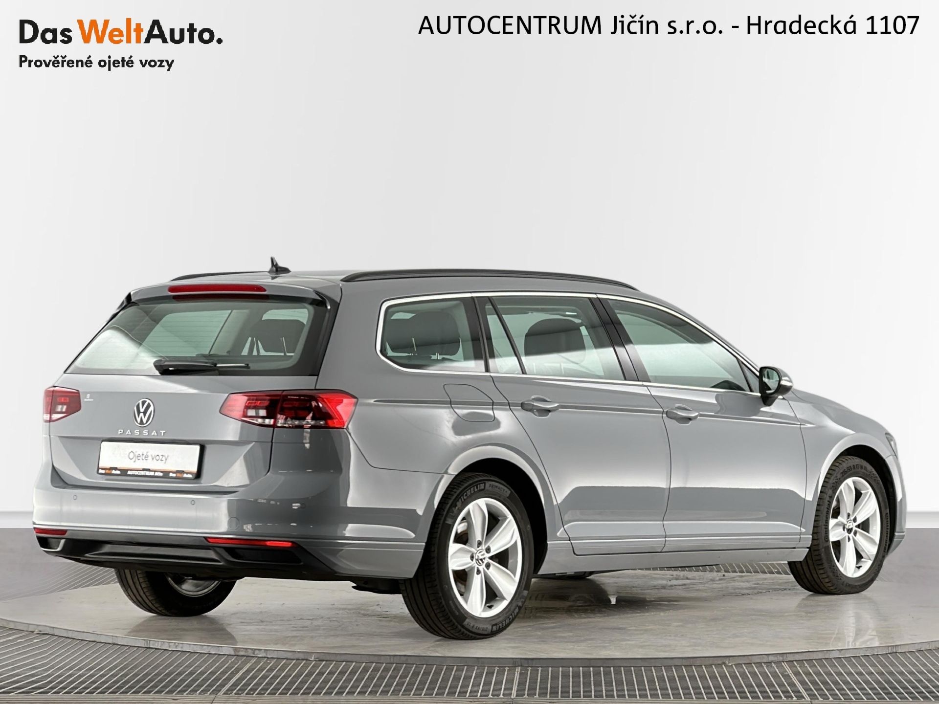 Volkswagen Passat, Business 2.0 TDI 110kW DSG - fotka 2