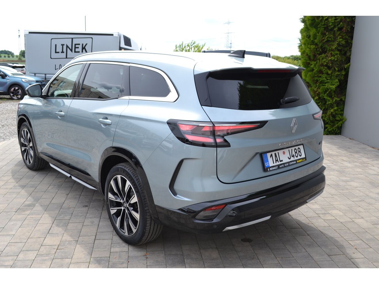 Renault Espace, techno full hybrid E-Tech 200 - fotka 3