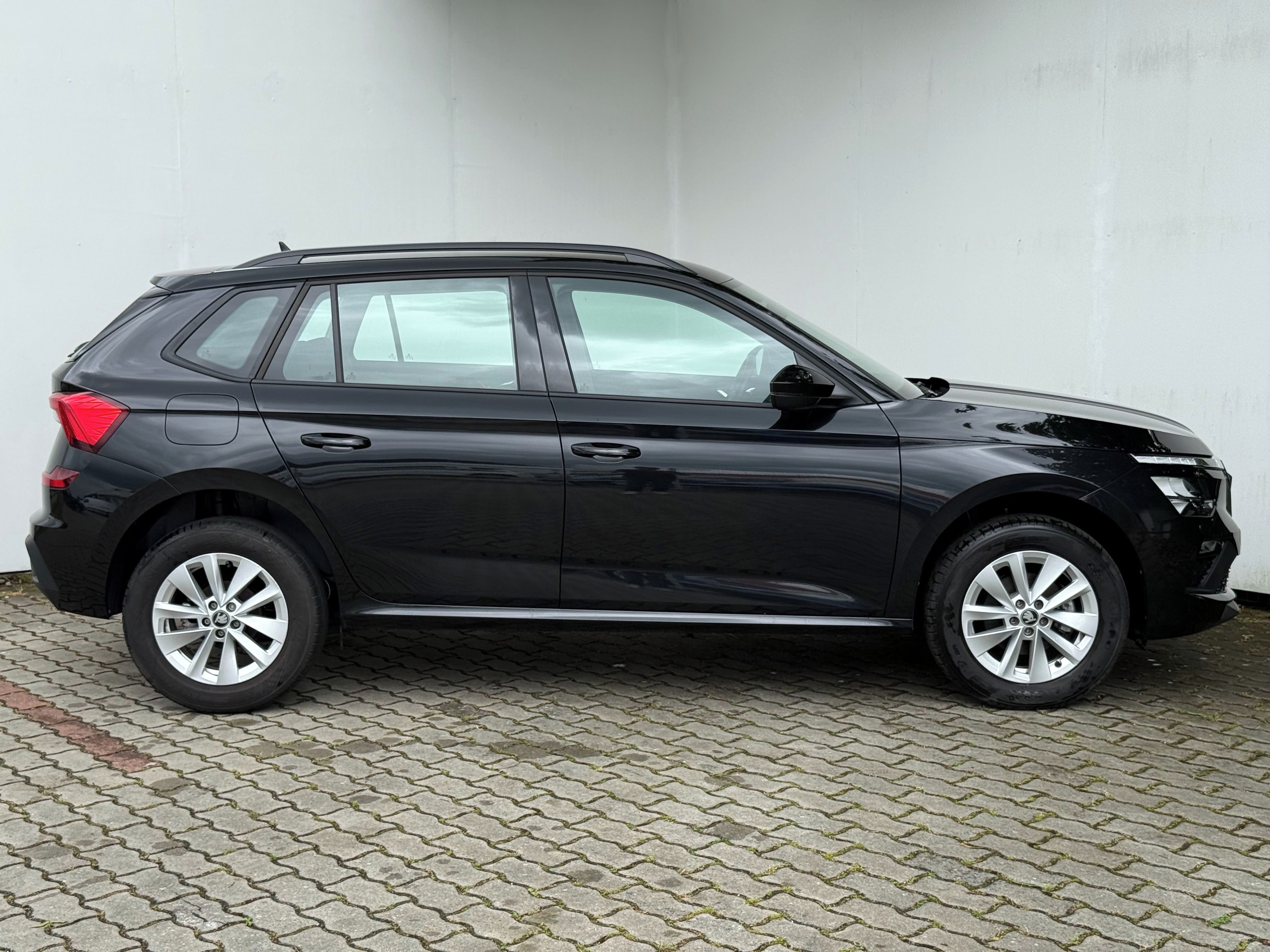 Škoda Kamiq, 1.0 TSI 85kW Selection - fotka 4