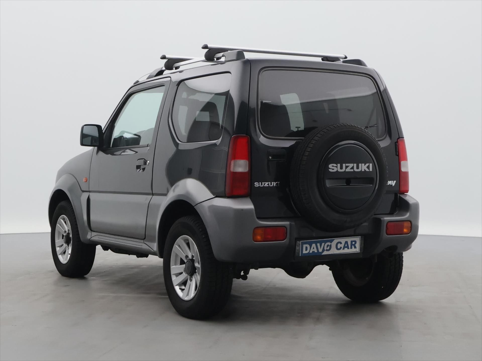 Suzuki Jimny, 1,3 JLX 92kW Klima 4x4 - fotka 5
