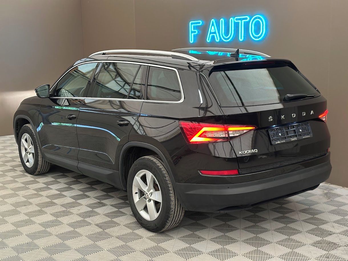 Škoda Kodiaq, 2.0 CR TDi Clever DSG 110 kW - fotka 4