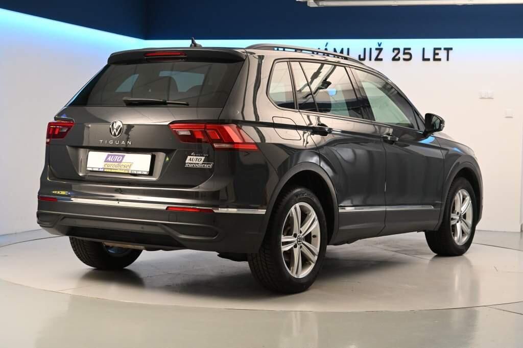 Volkswagen Tiguan, 2.0 4Motion Matrix LED DSG ACC - fotka 5