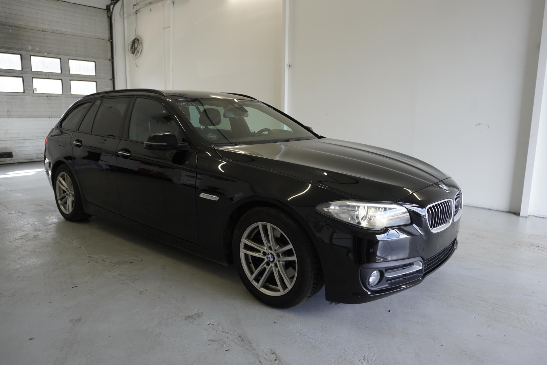 BMW Řada 5, 520D 2.0d 140 kW AUTOMAT - fotka 3