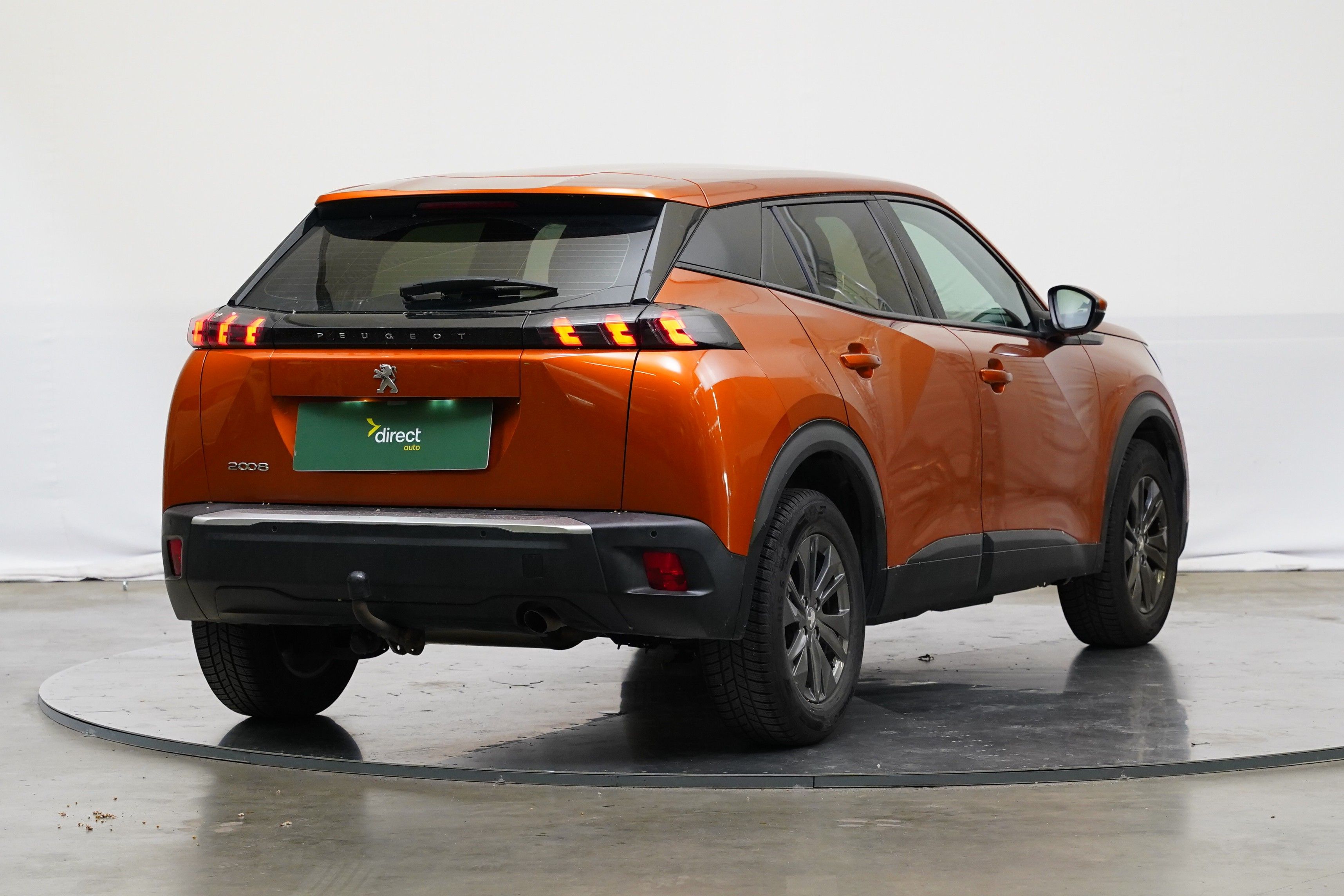Peugeot 2008, 1.2 PureTech 74 kW Active Pack - fotka 2