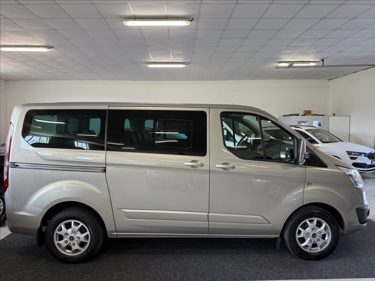 Ford Tourneo Custom, 2,2 TitaniumX,114kW,po servisu - fotka 4