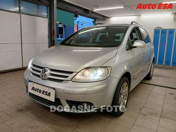 1.4 TSi,servis.kniha,AT
