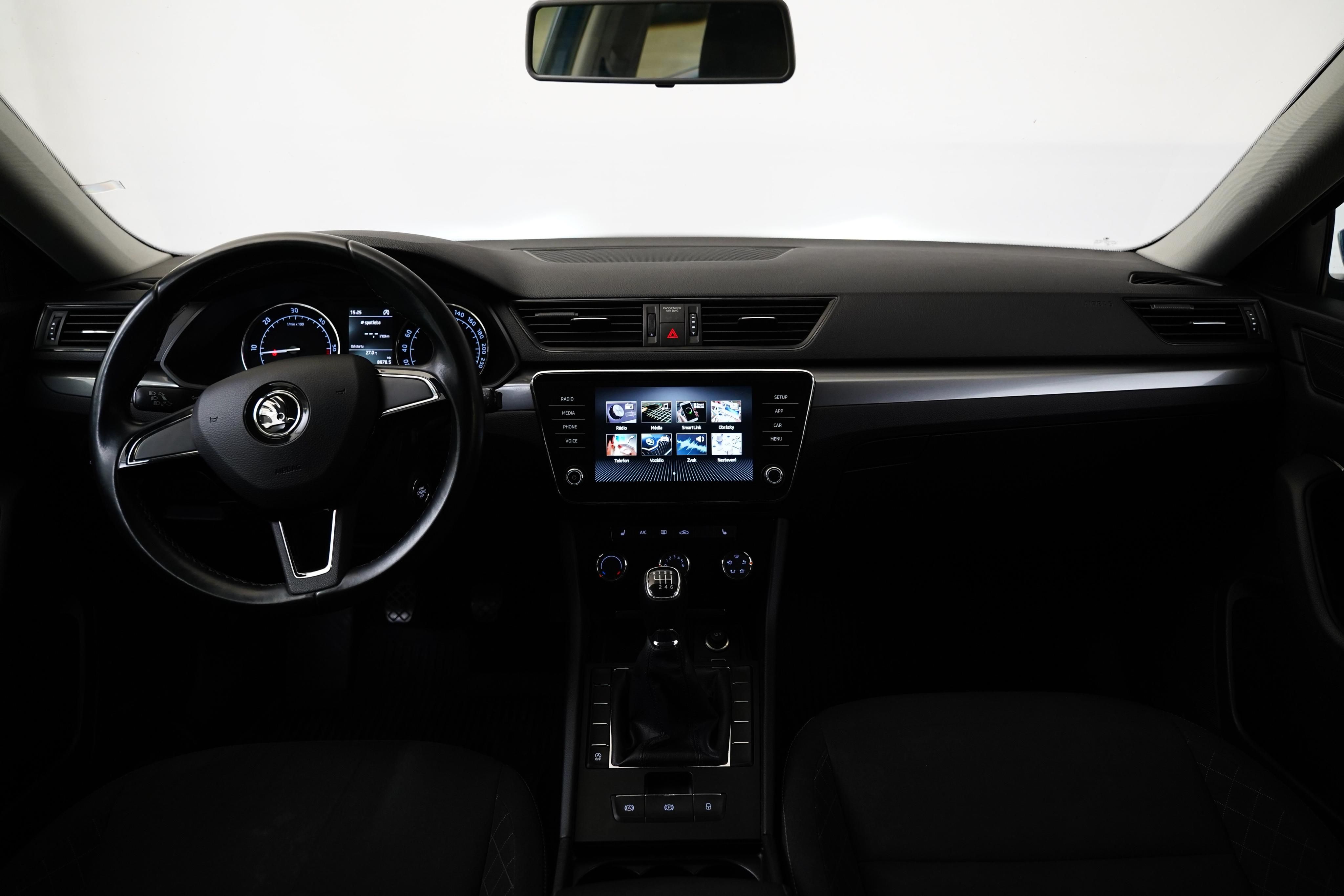 Škoda Superb, 2.0 TDI 110 kW - fotka 6