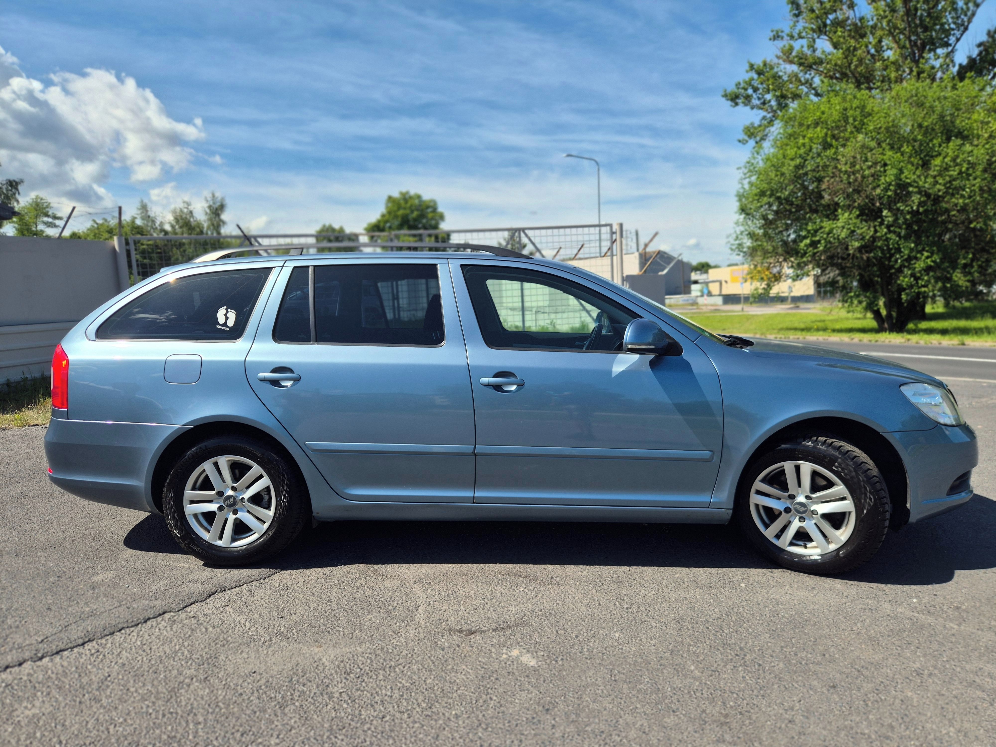 Škoda Octavia, 1,6 MPI BEZ KOROZE ZARUKA - fotka 5