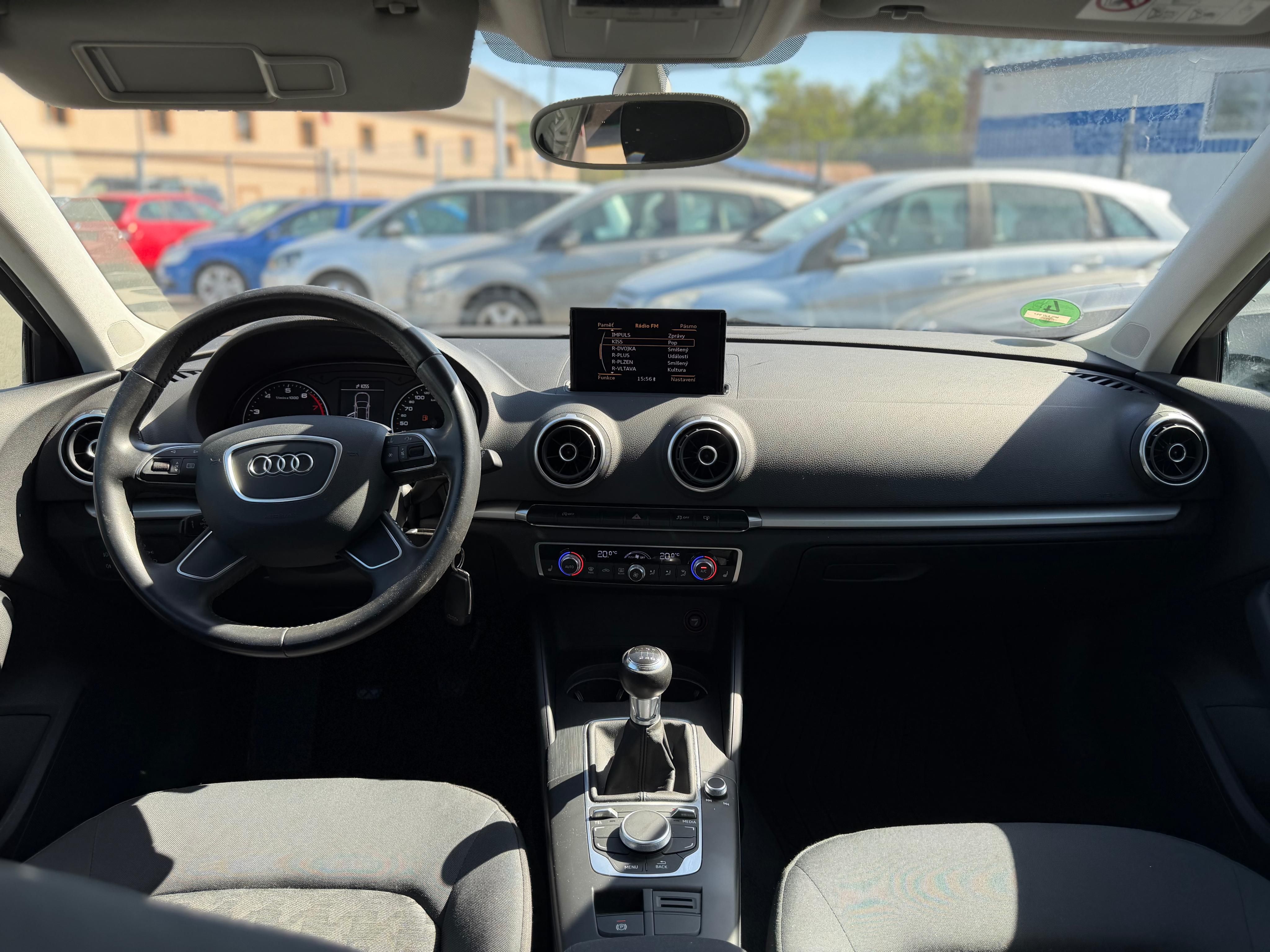 Audi A3, 1.4 Tfsi, 90kw - fotka 5