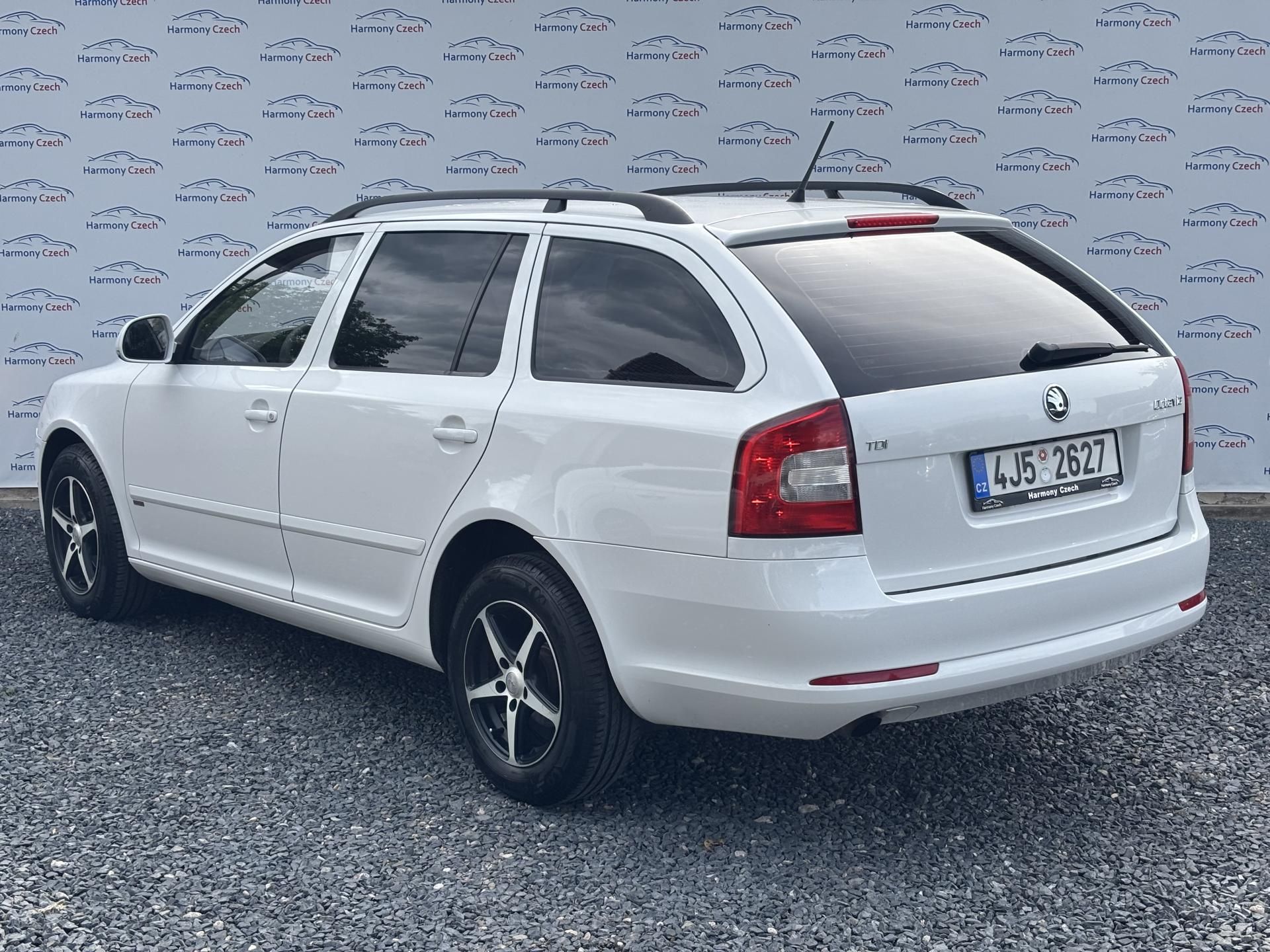 Škoda Octavia, 1.6 TDI, 77kW, ČR - fotka 6