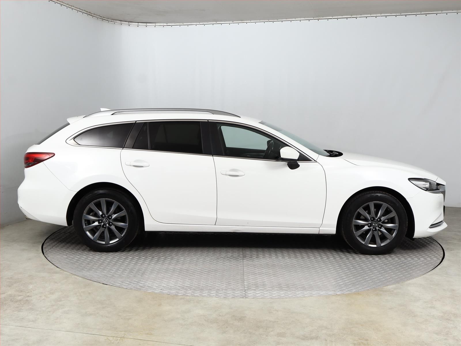 Mazda 6, 2.0 Skyactiv-G, Automat, Navi - fotka 6
