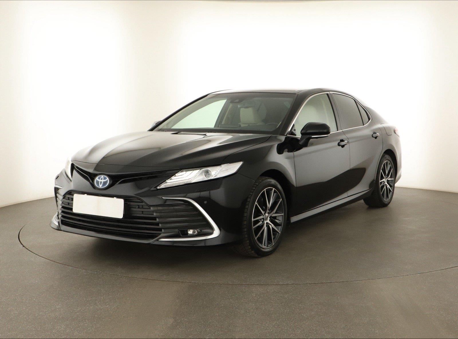 Toyota Camry, 2.5 Hybrid, Automat - fotka 2