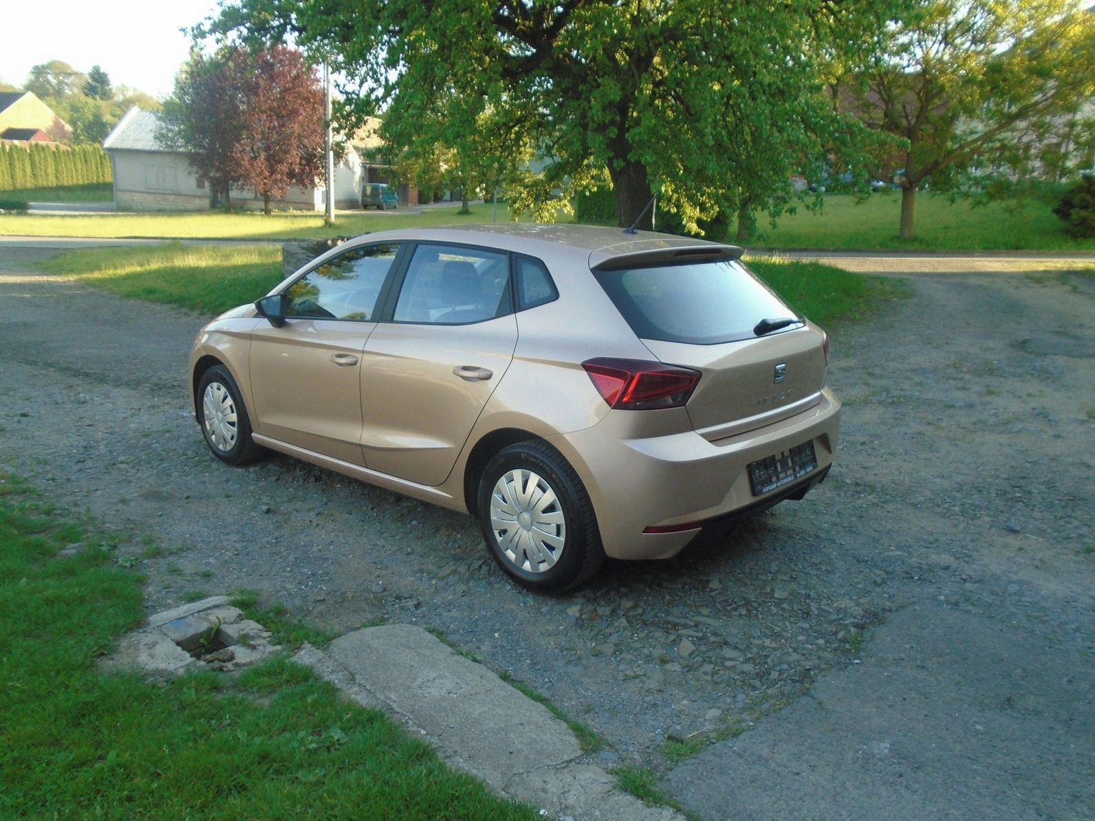 Seat Ibiza, 1.0 MPI,55KW,mod.2018,NAVI.TOP - fotka 3