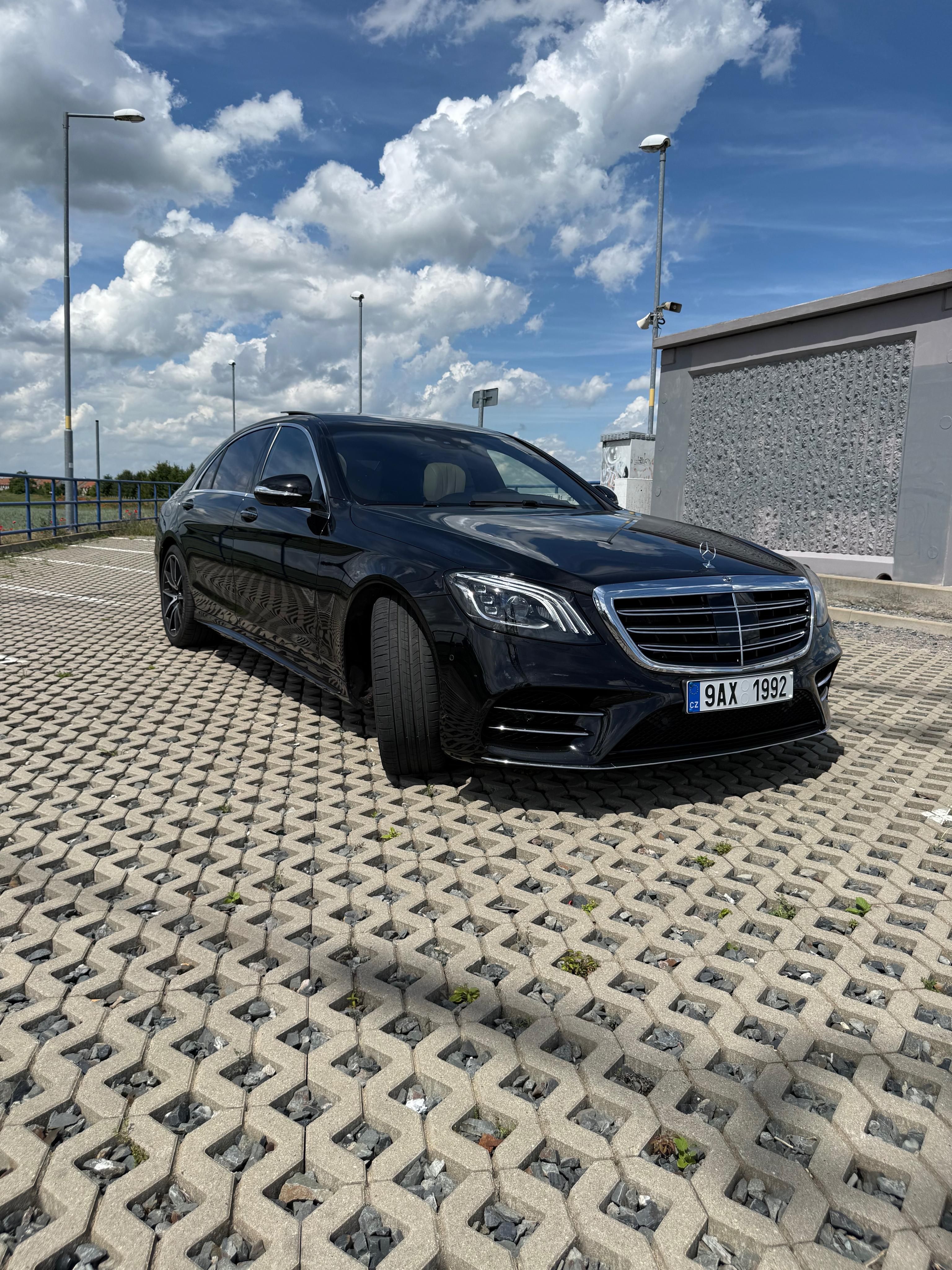 Mercedes-Benz Třídy S, Mercedes-Benz S560 L AMG , naj