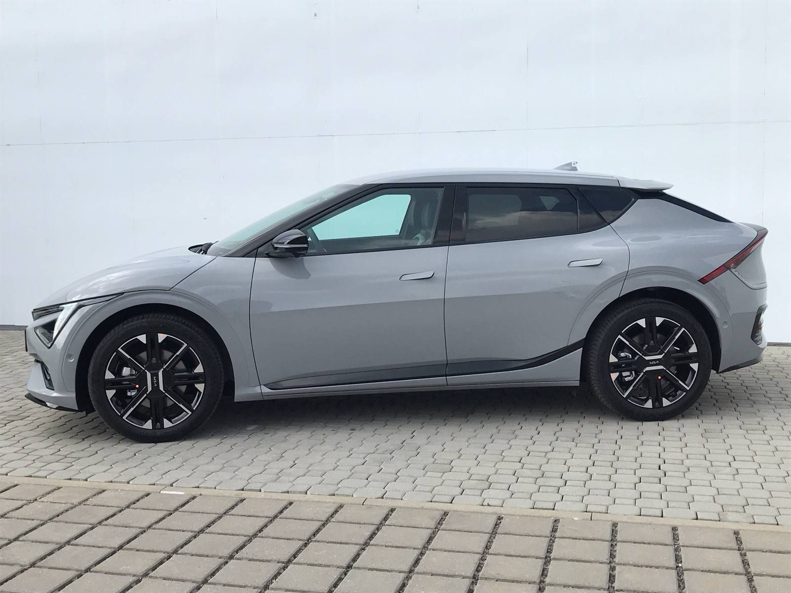 Kia EV6, GT-LINE 4x4 84 kWh - fotka 3