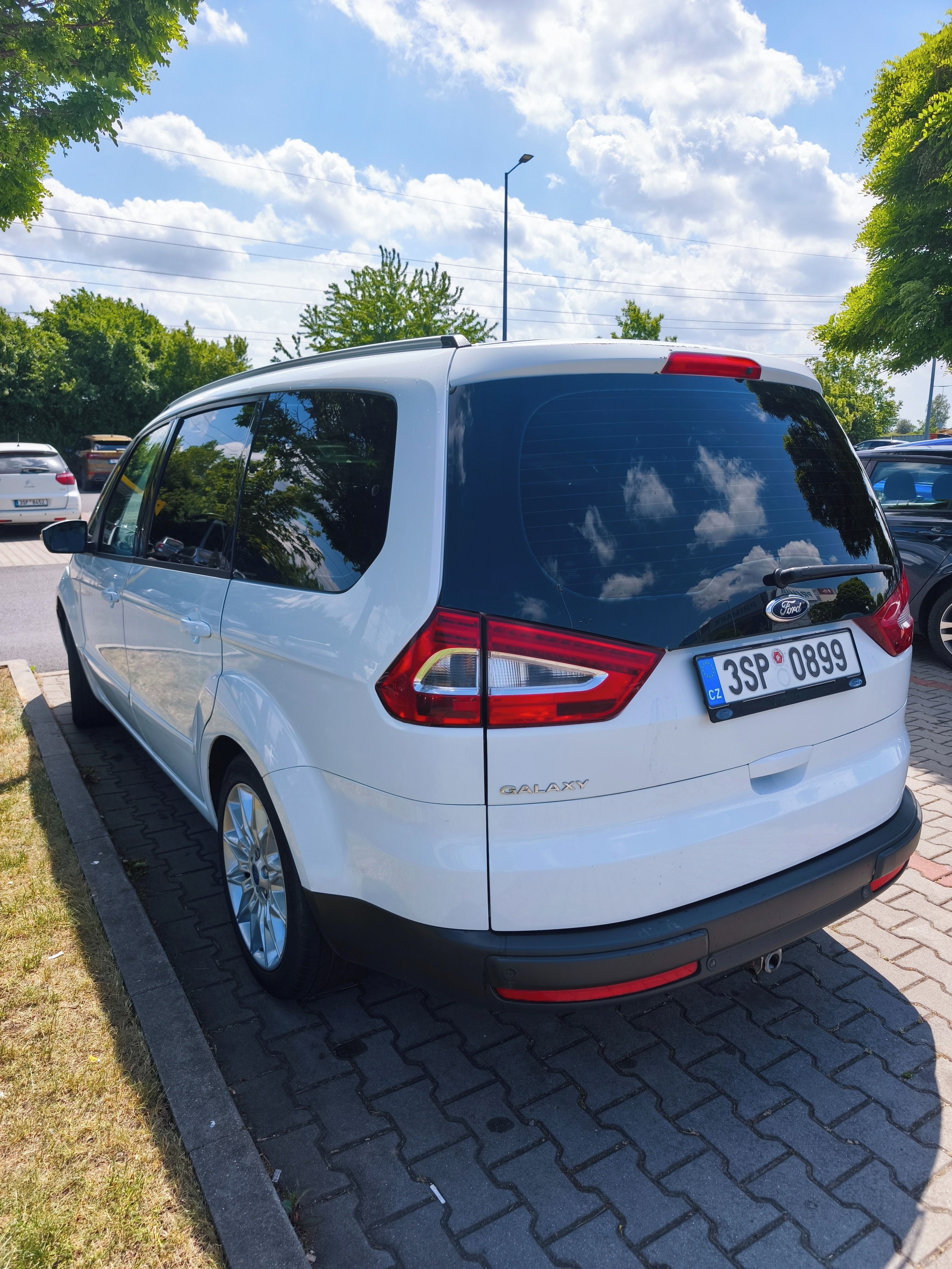 Ford Galaxy, 2.0 tdci - fotka 5
