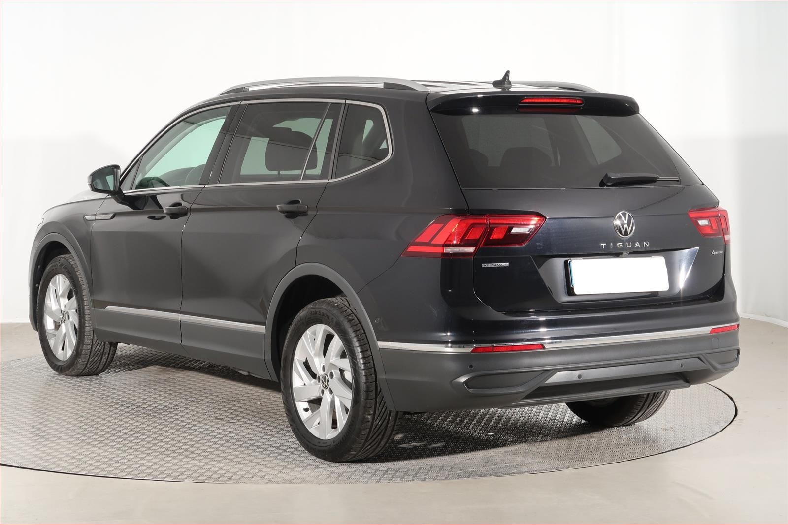 Volkswagen Tiguan Allspace, 2.0 TDI - fotka 4