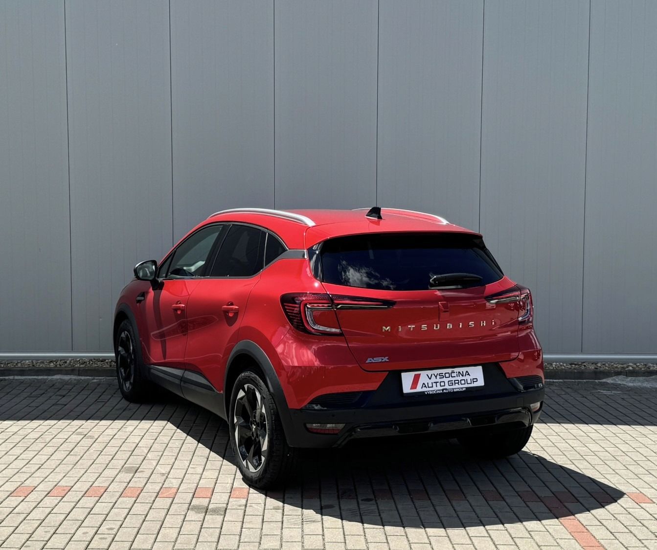 Mitsubishi ASX, 1.3 103kW INTENSE+ M6 v záruce - fotka 2