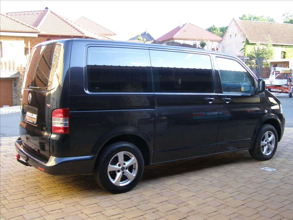 Volkswagen Caravelle, 2,5 - fotka 5