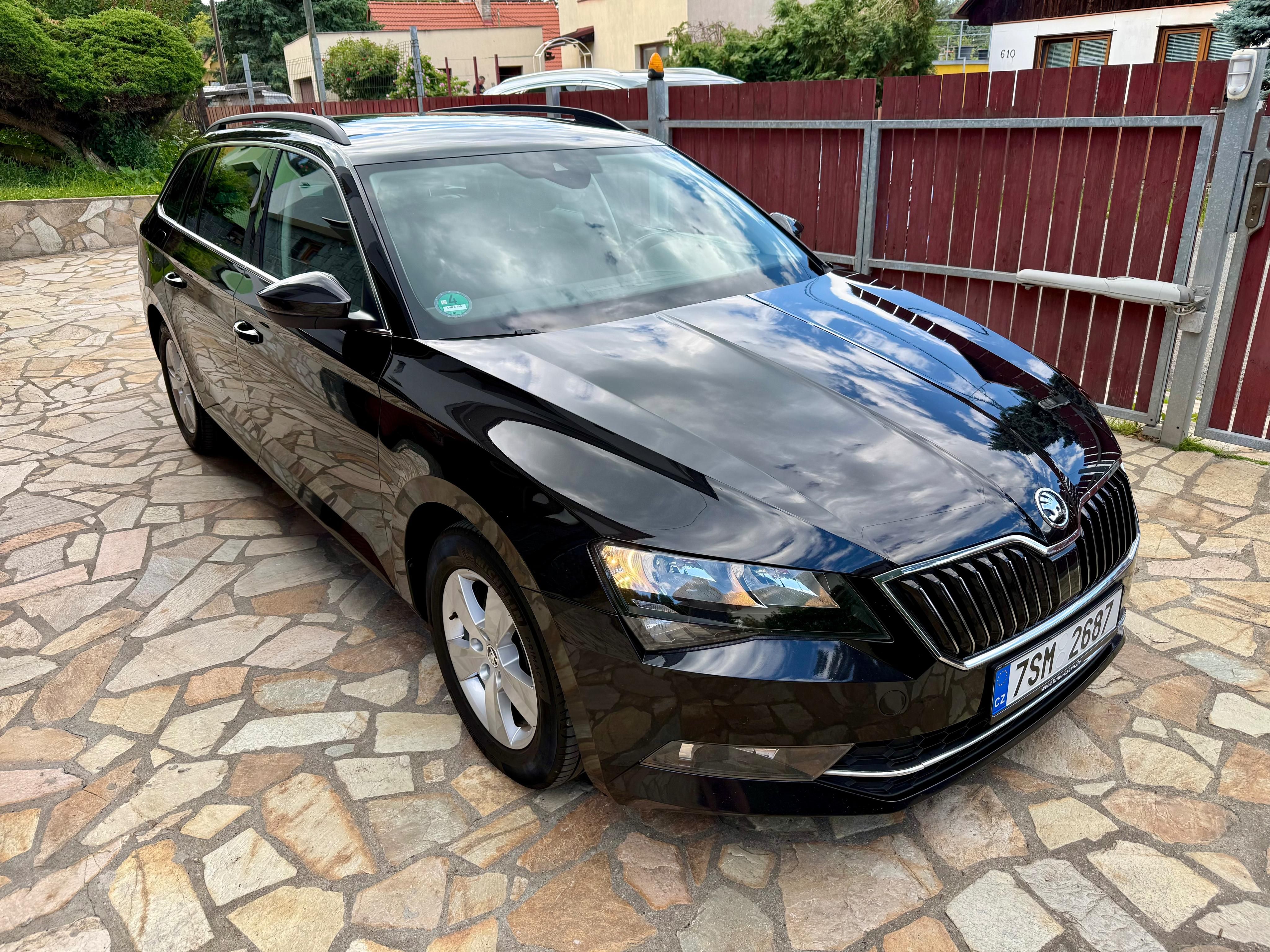 Škoda Superb, 1.5TSI DSG 110KW AMBITION PLUS - fotka 3