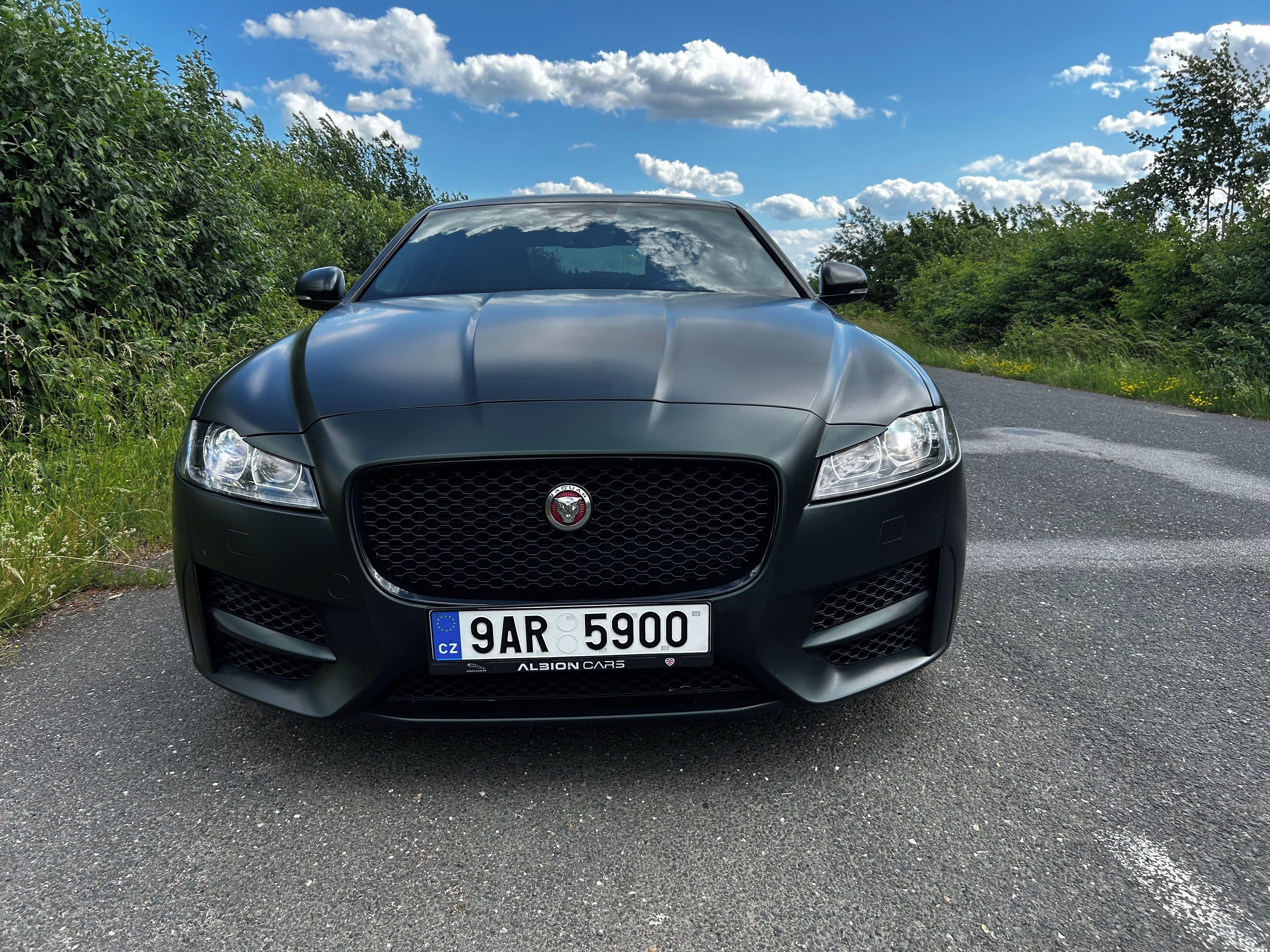 Jaguar XF, D 200, R-Dynamic, AWD - fotka 5