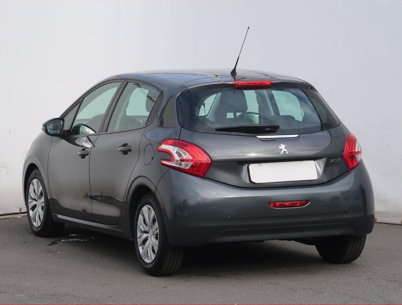 Peugeot 208, 1.4 VTi, servisované, Klima - fotka 4