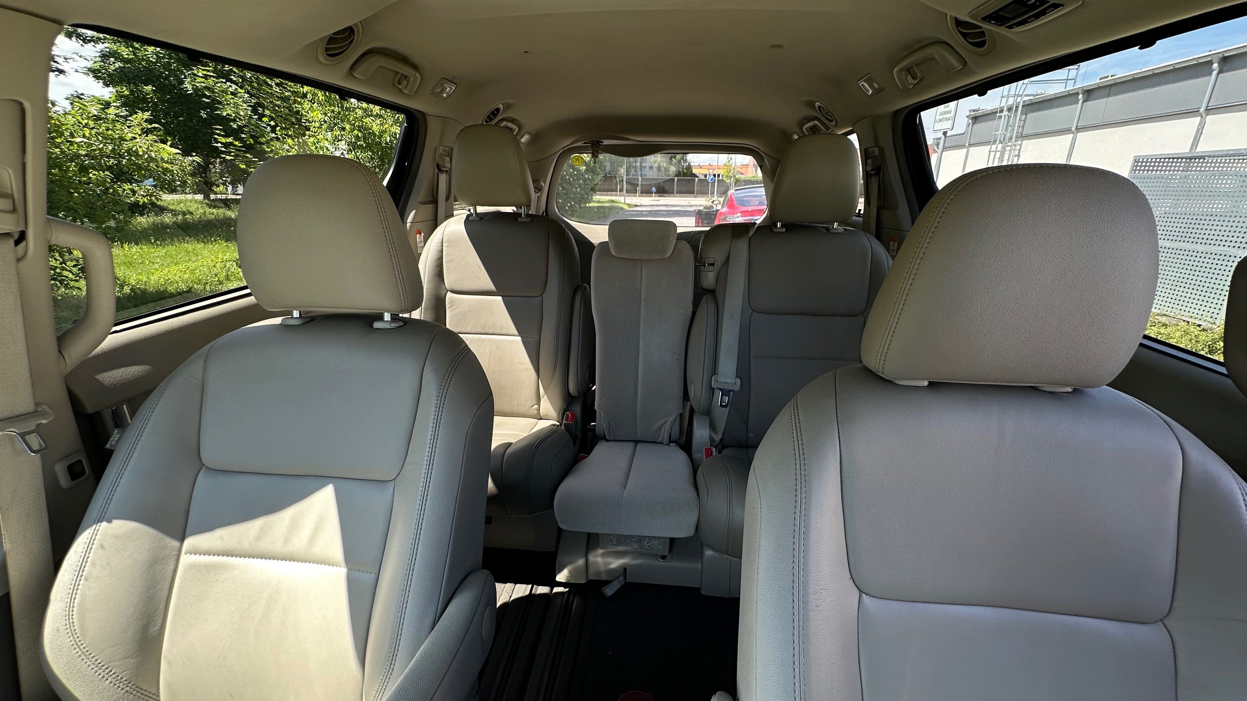 Toyota Sienna, V6 3.5 LPG Sibr Kůže 8mist - fotka 6