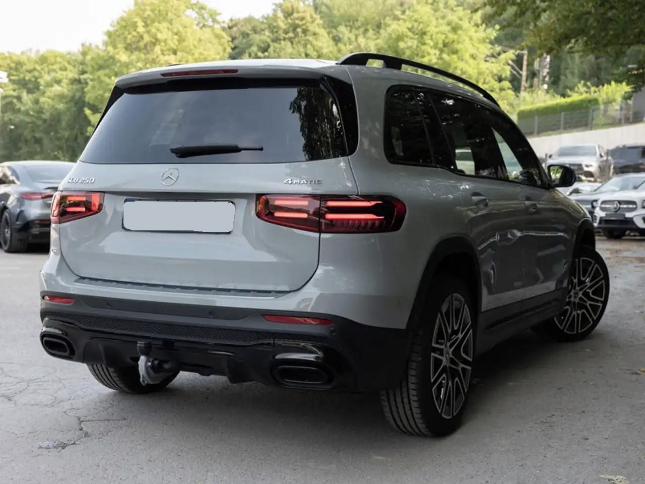 Mercedes-Benz GLB, 250 4M AMG-Sport*Pano*AHK - fotka 2