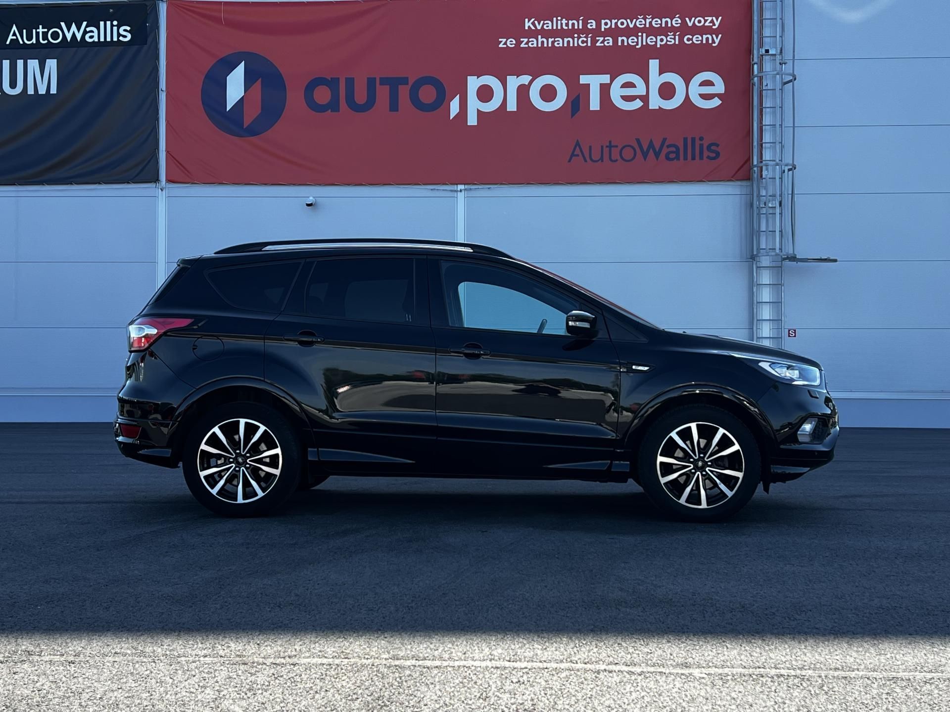 Ford Kuga, 1.5 EcoBoost ST Line TZ - fotka 3