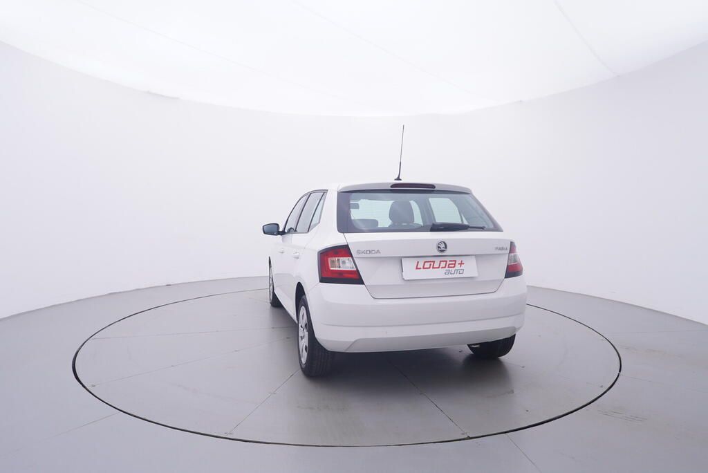 Škoda Fabia, Ambition 1.4 TDI 66 kW - fotka 4