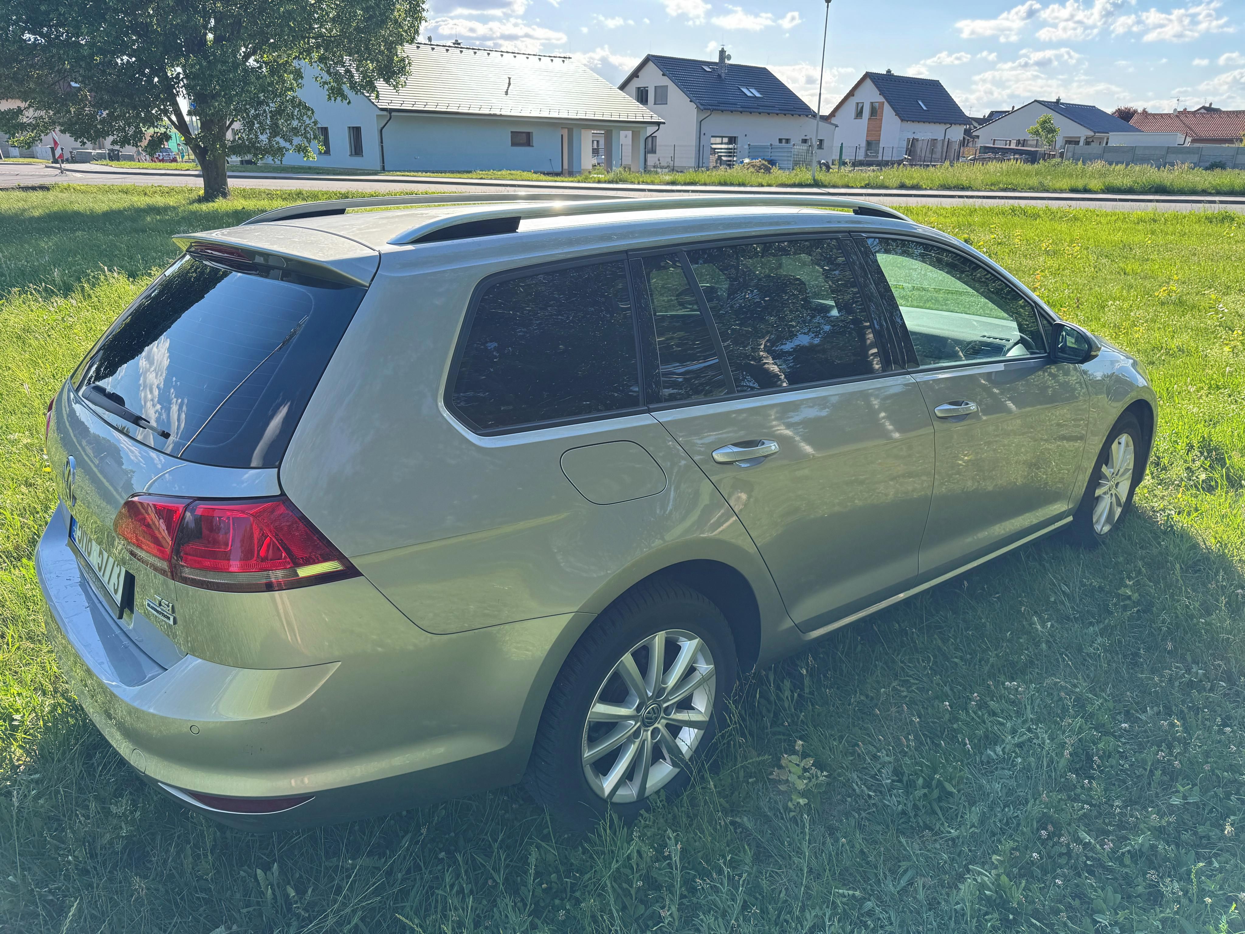 Volkswagen Golf - fotka 3