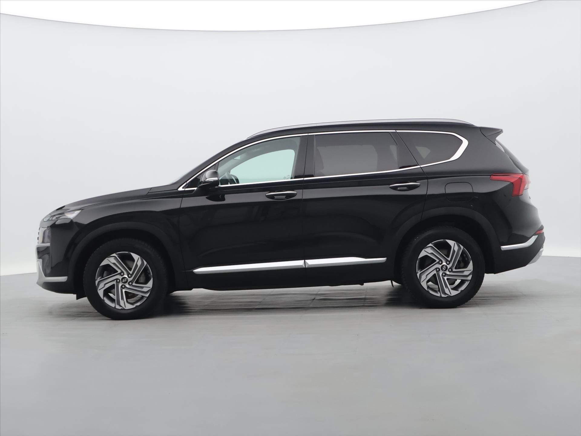 Hyundai Santa Fe, 2,2 CRDi 142kW 4x4 DCT CZ DPH - fotka 4