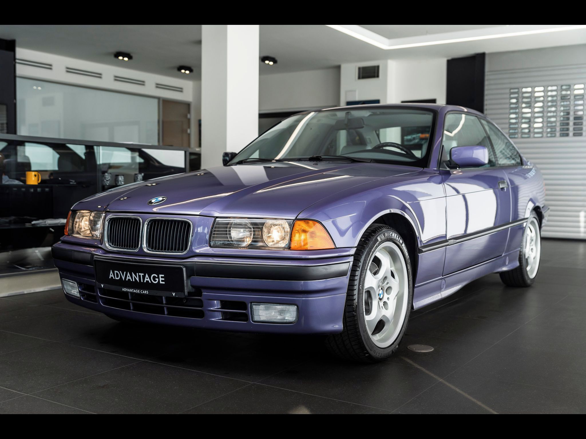 BMW Řada 3, 325i Coupe/ASC+T/Business/DE/T