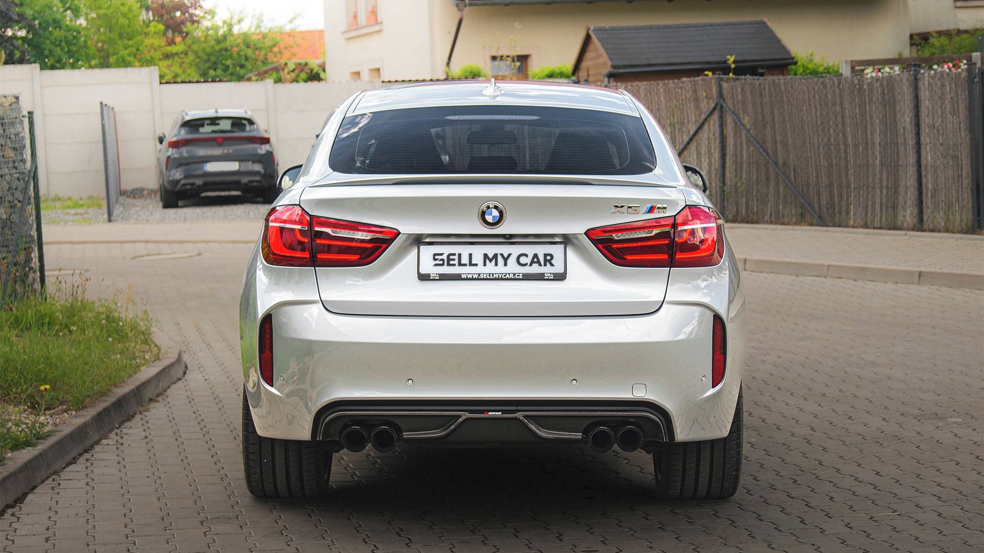 BMW X6, M 4,4/423kW xDrive ČR 360° - fotka 6