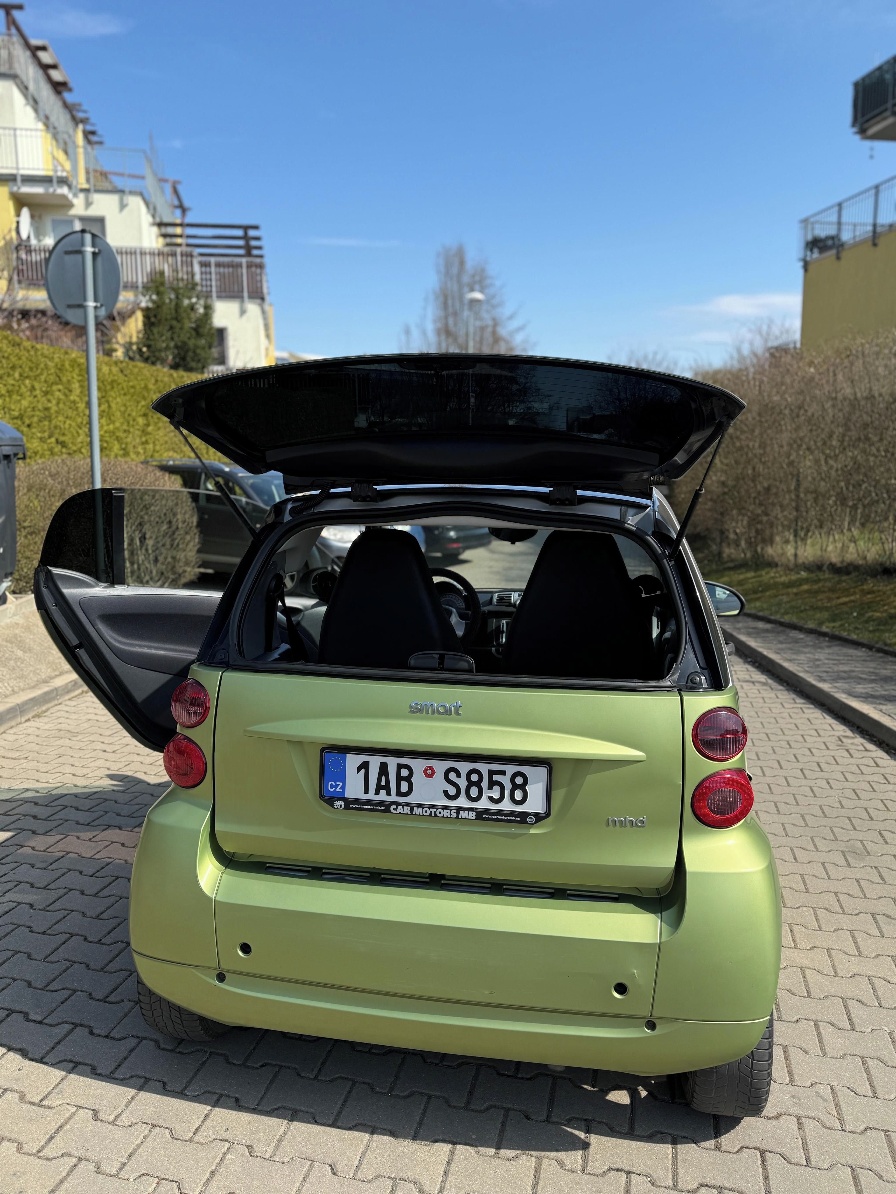 Smart Fortwo, Passion, MHD, Navi, Klima, - fotka 3