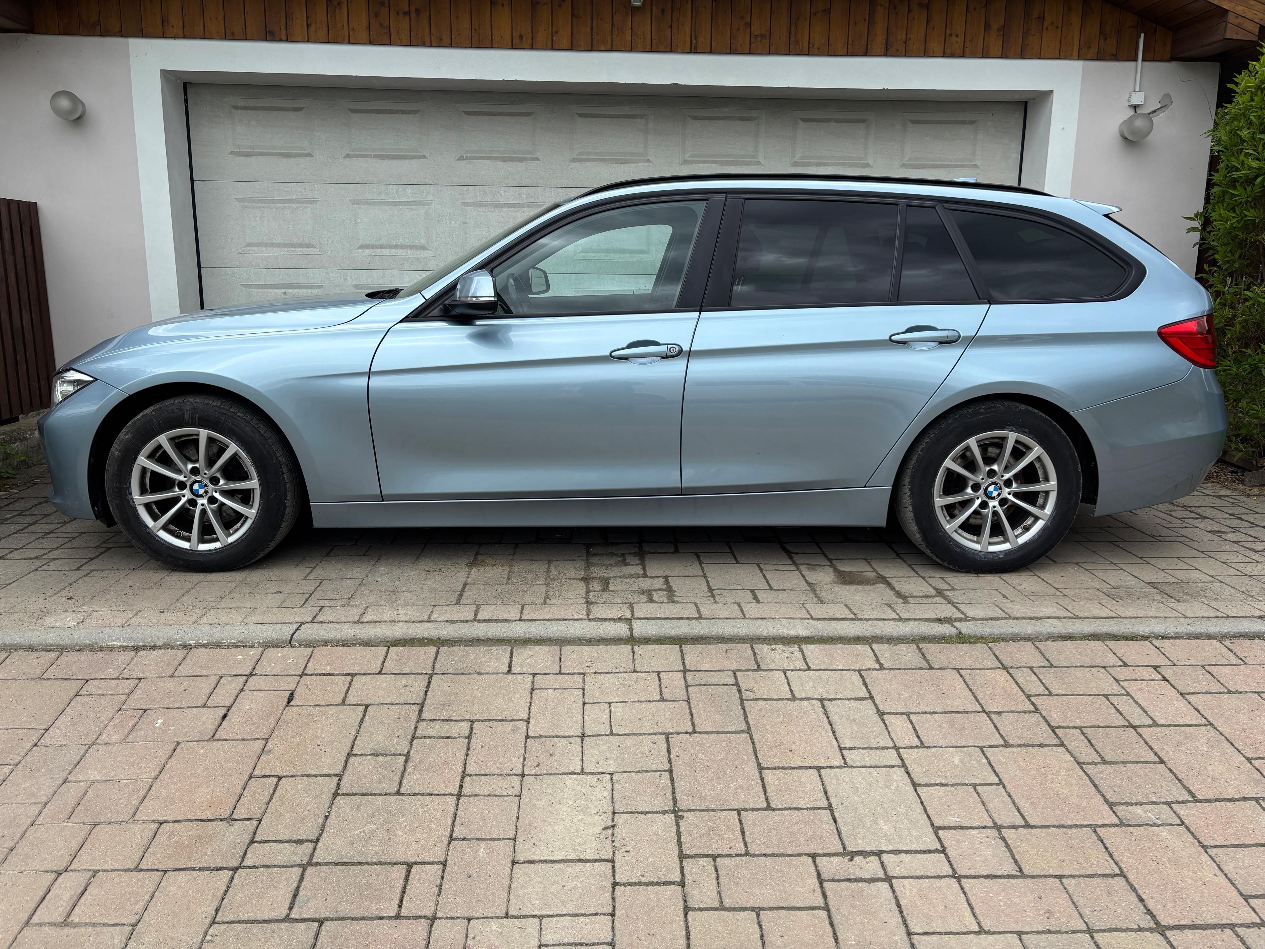 BMW Řada 3, 320d - fotka 4