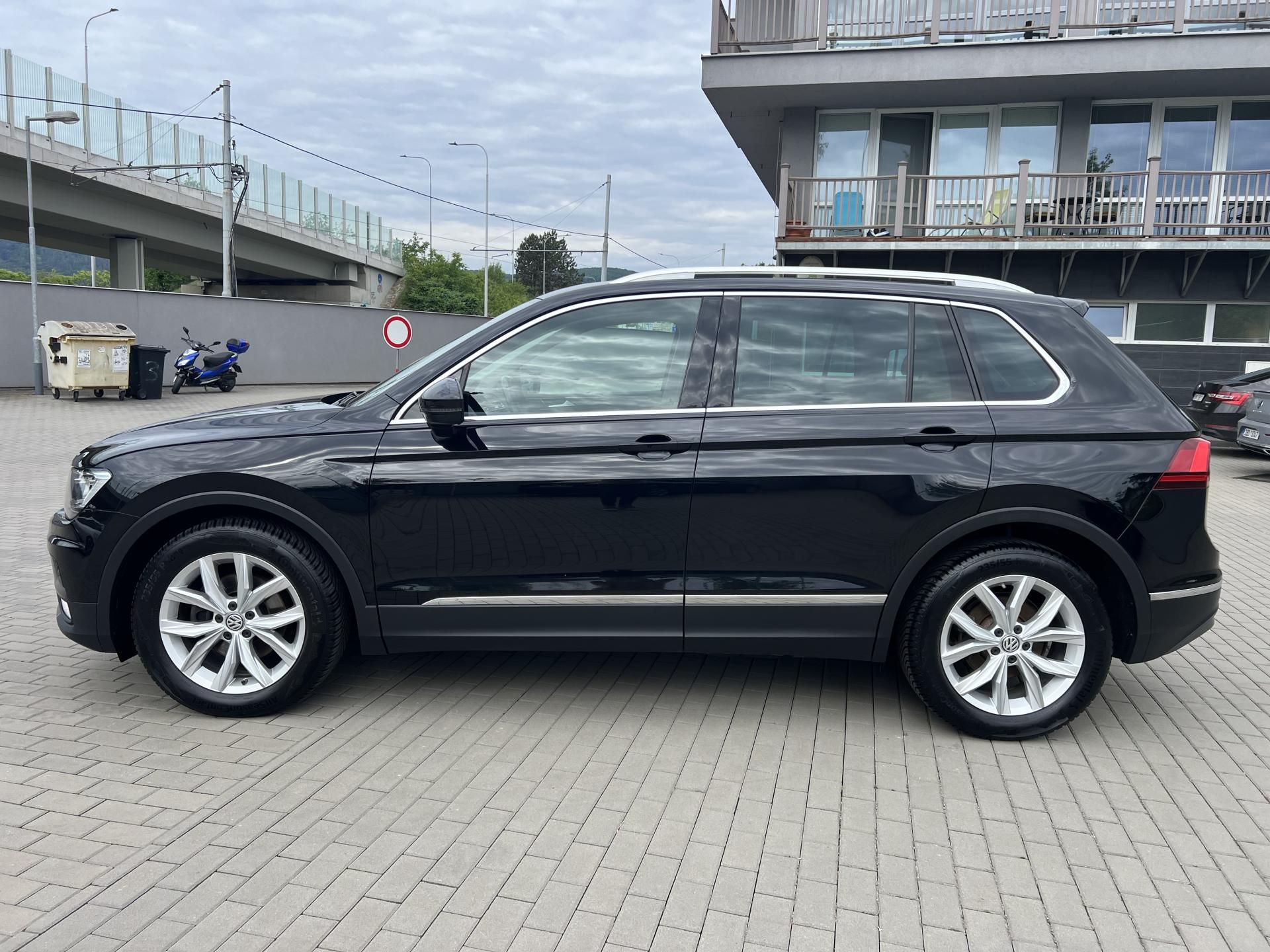 Volkswagen Tiguan, 2.0 TDi Panorama Nový model - fotka 6