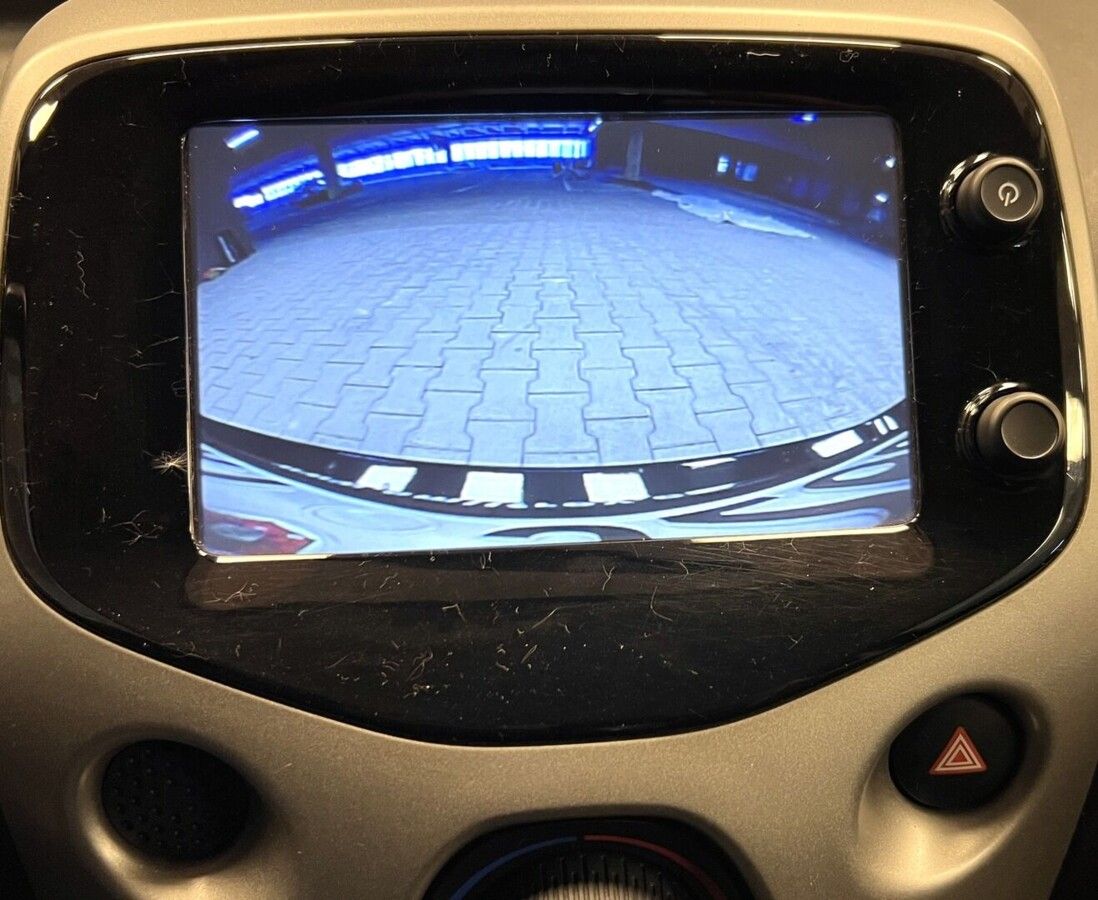 Toyota Aygo, 1.0 VVT-i  X-play - fotka 5