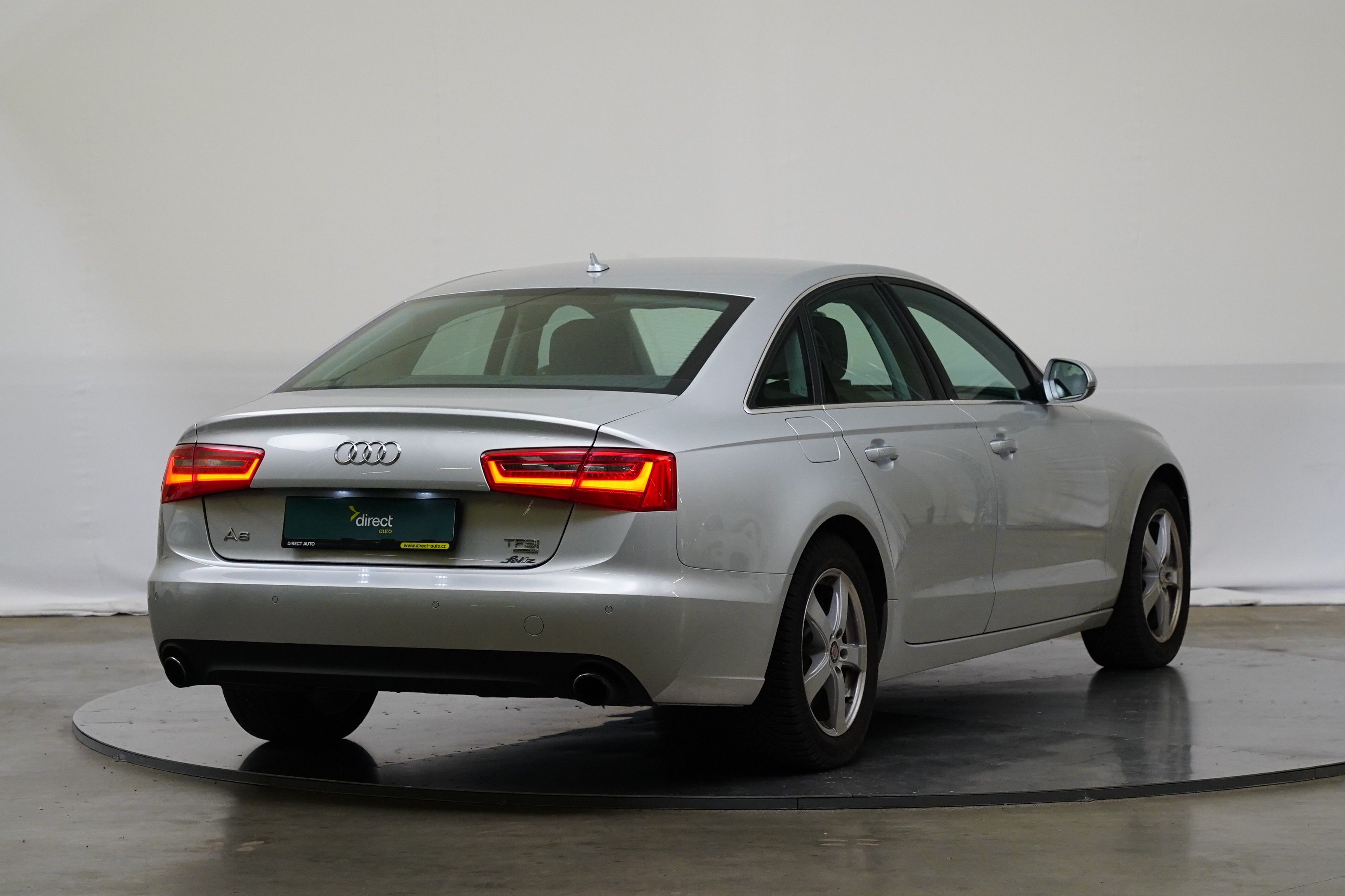 Audi A6, 3.0 TFSI 228 kW Quattro - fotka 3