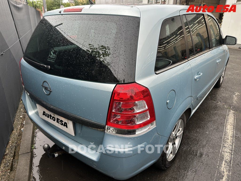Opel Zafira, 1.8 16v - fotka 2