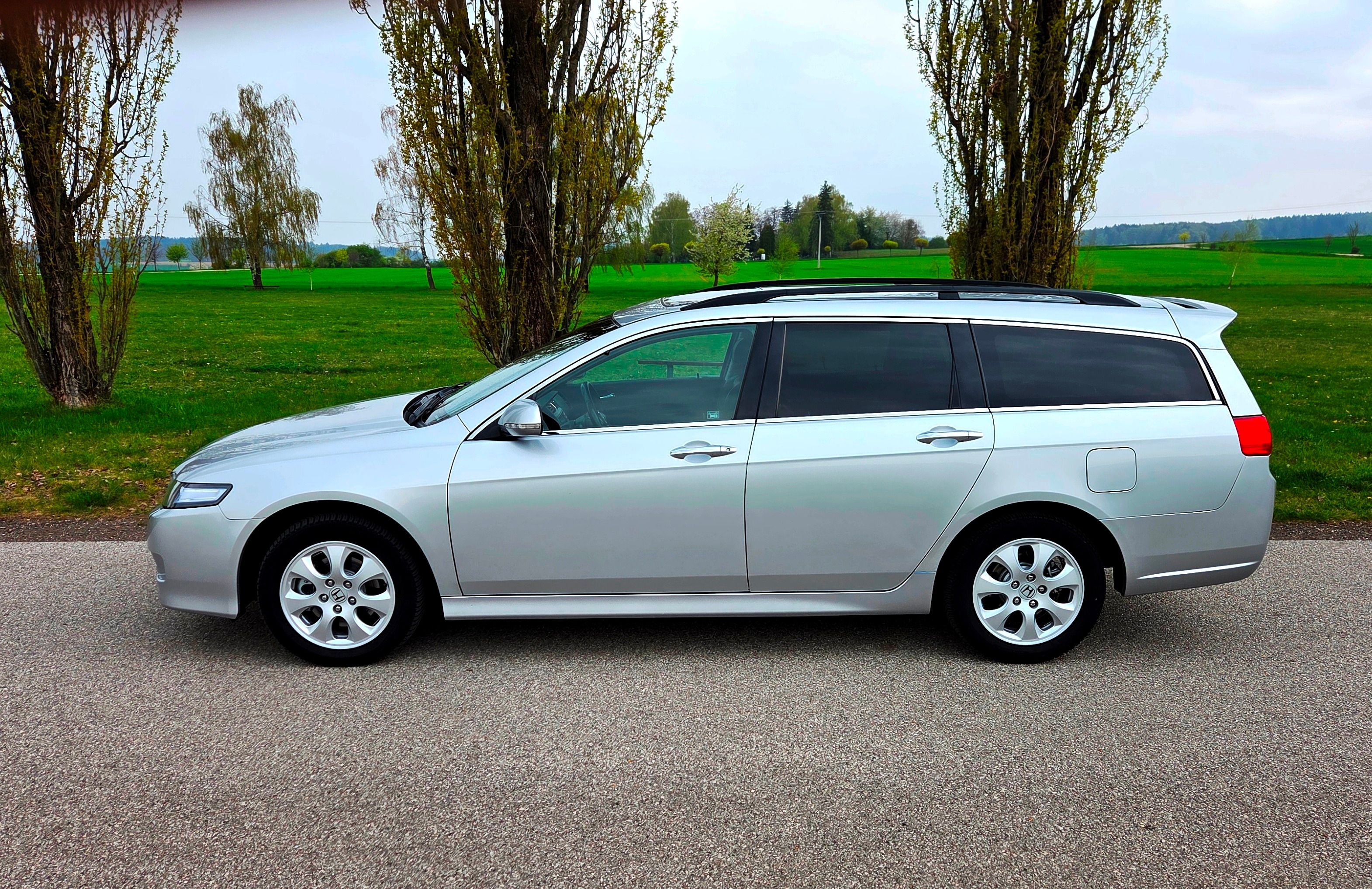 Honda Accord, 2,0i-Vtec výjimečný stav STK - fotka 3