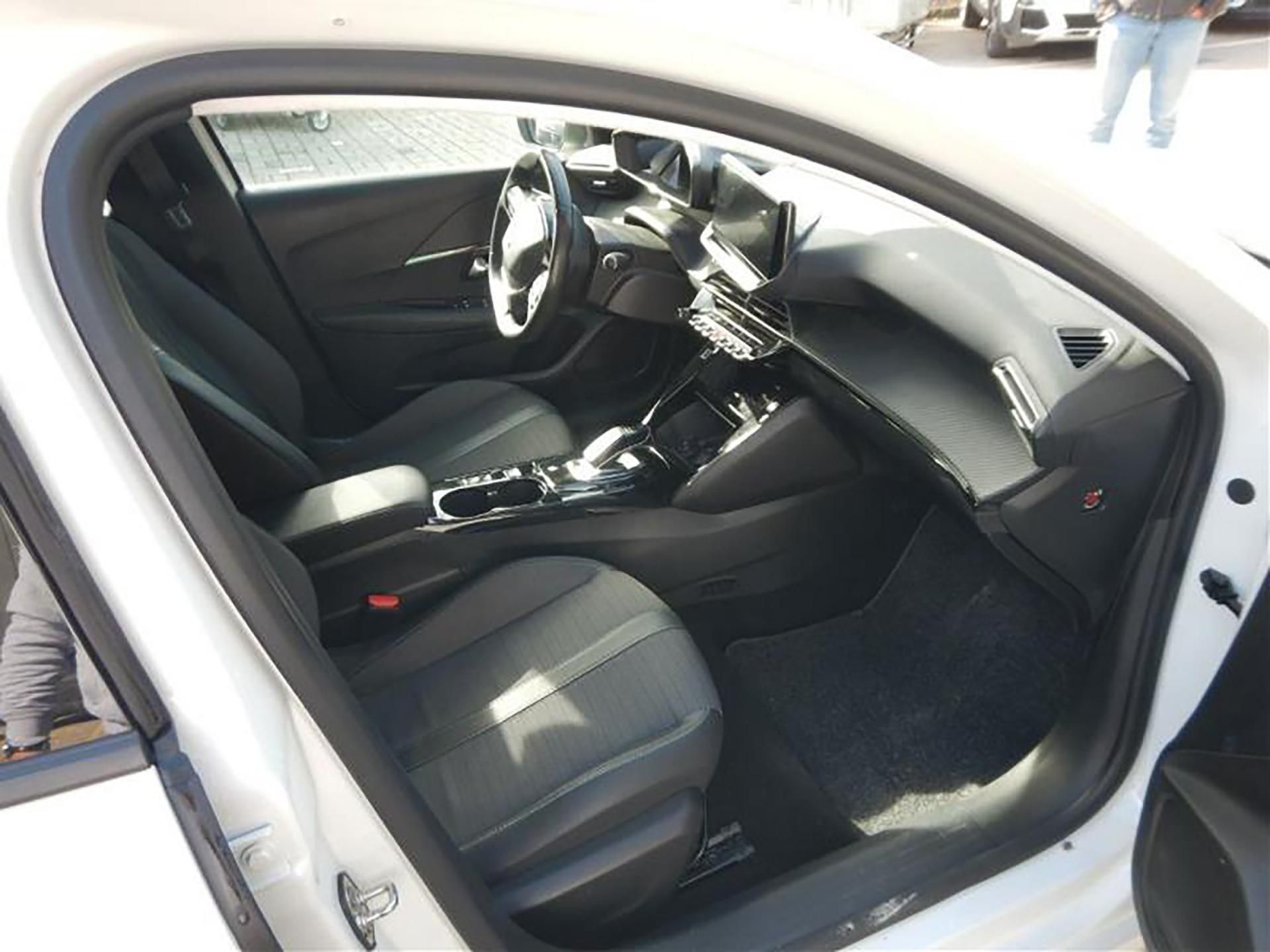 Peugeot 208, Allure Pack - fotka 6