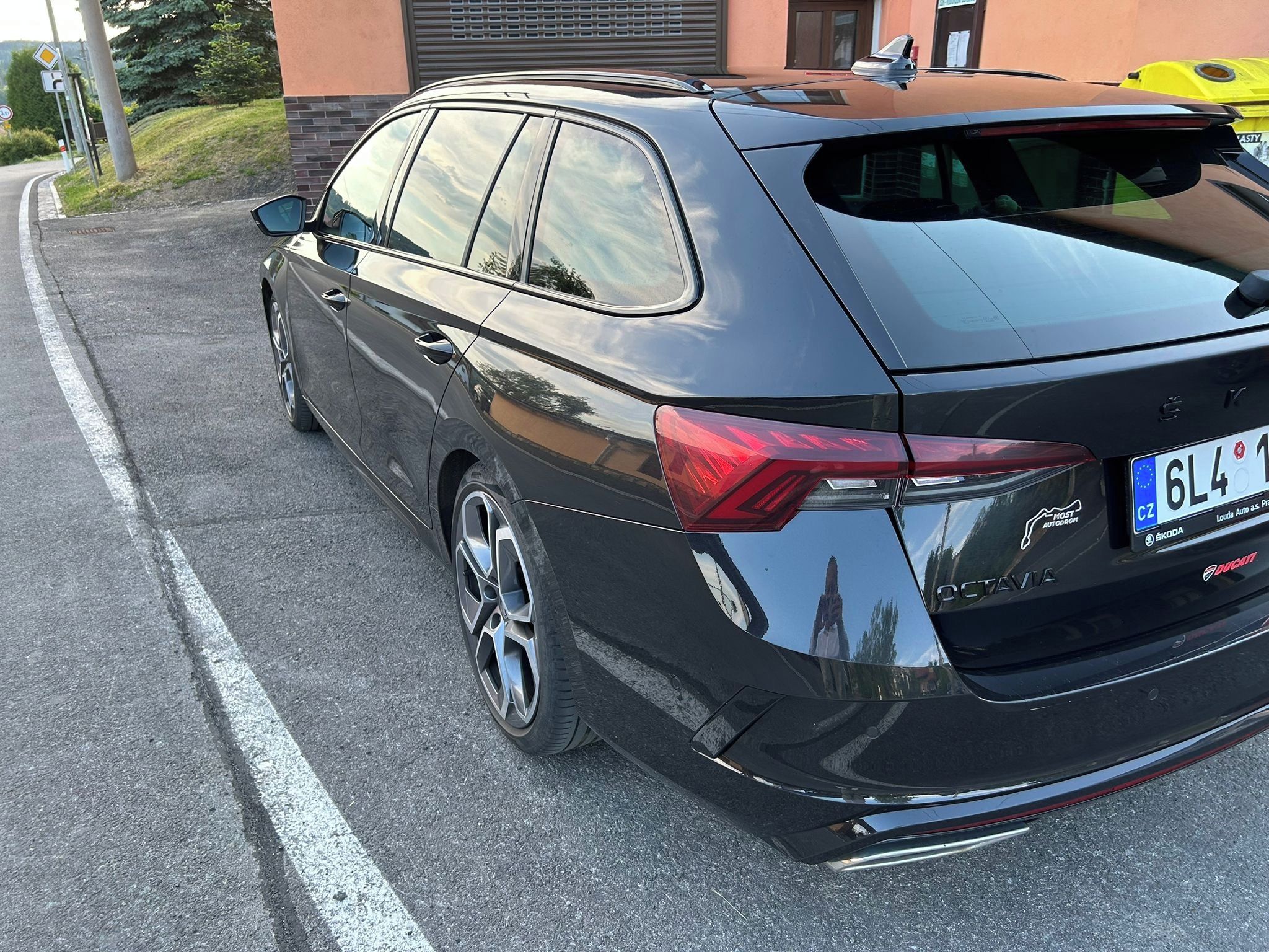 Škoda Octavia, Škoda Octavia RS 2.0TDi,147kW - fotka 6