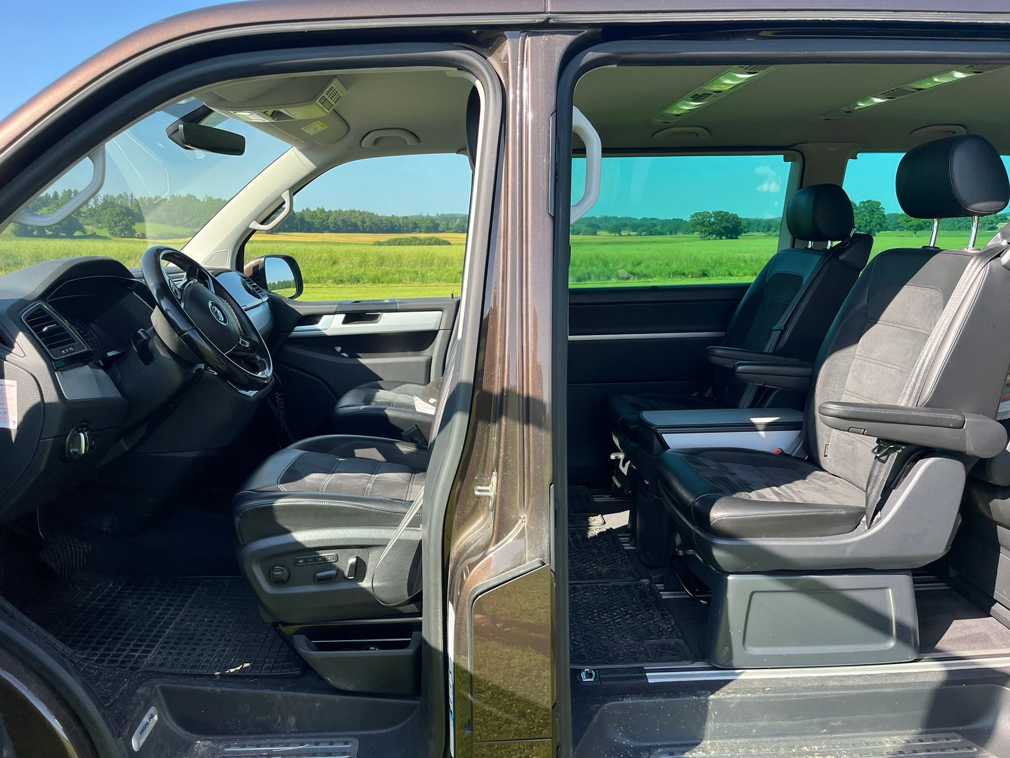Volkswagen Multivan, Volkswagen Multivan, 2017 - fotka 3