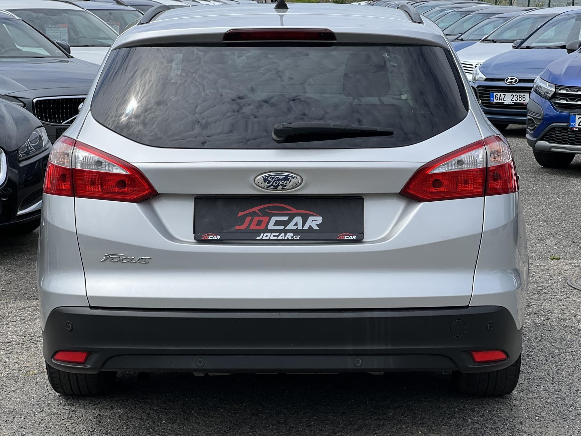 Ford Focus, 1.6i KLIMATIZACE NAVI ALU KOLA - fotka 6