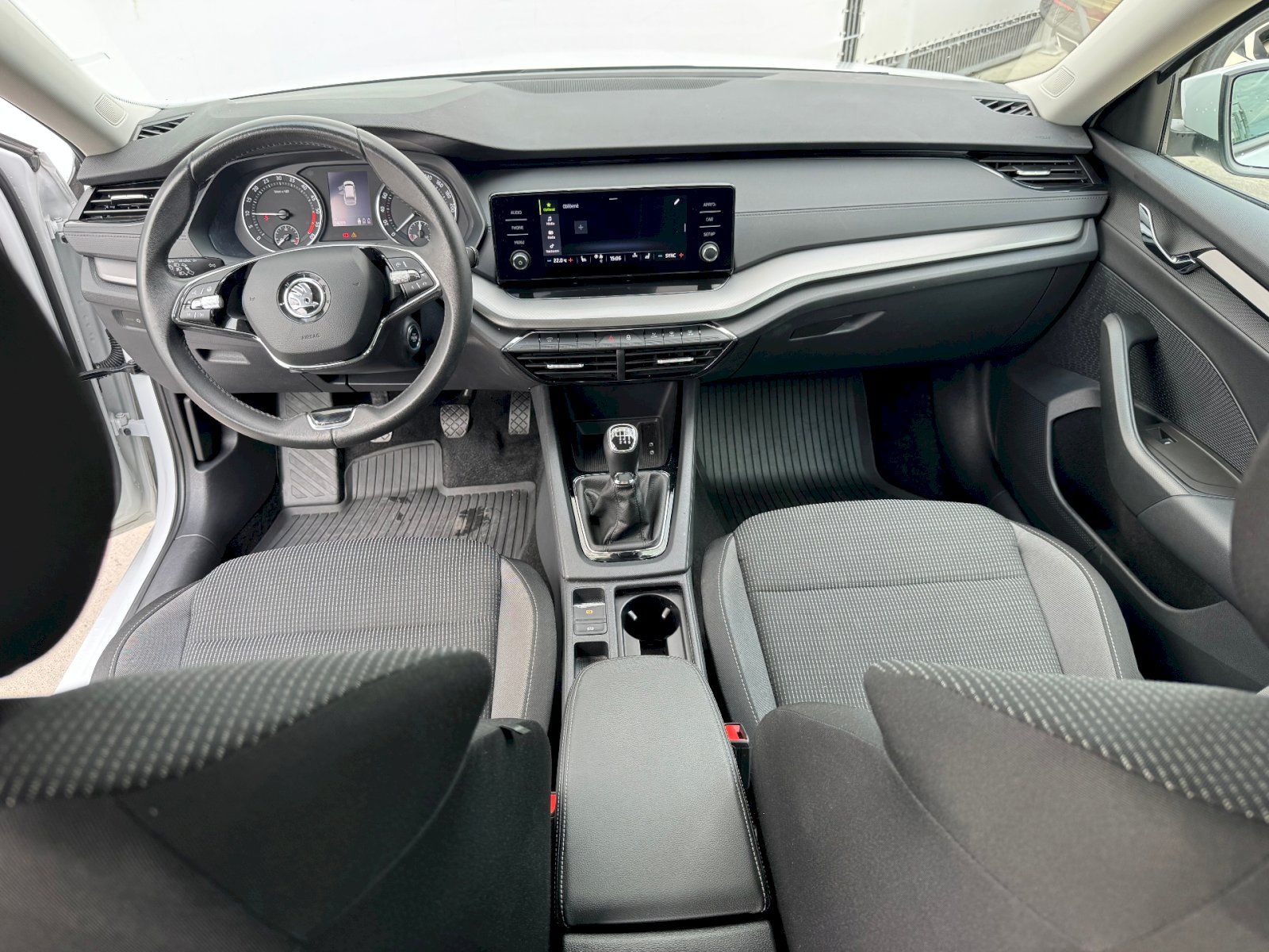 Škoda Octavia, Combi 2.0 TDI 85 kW Ambition - fotka 5