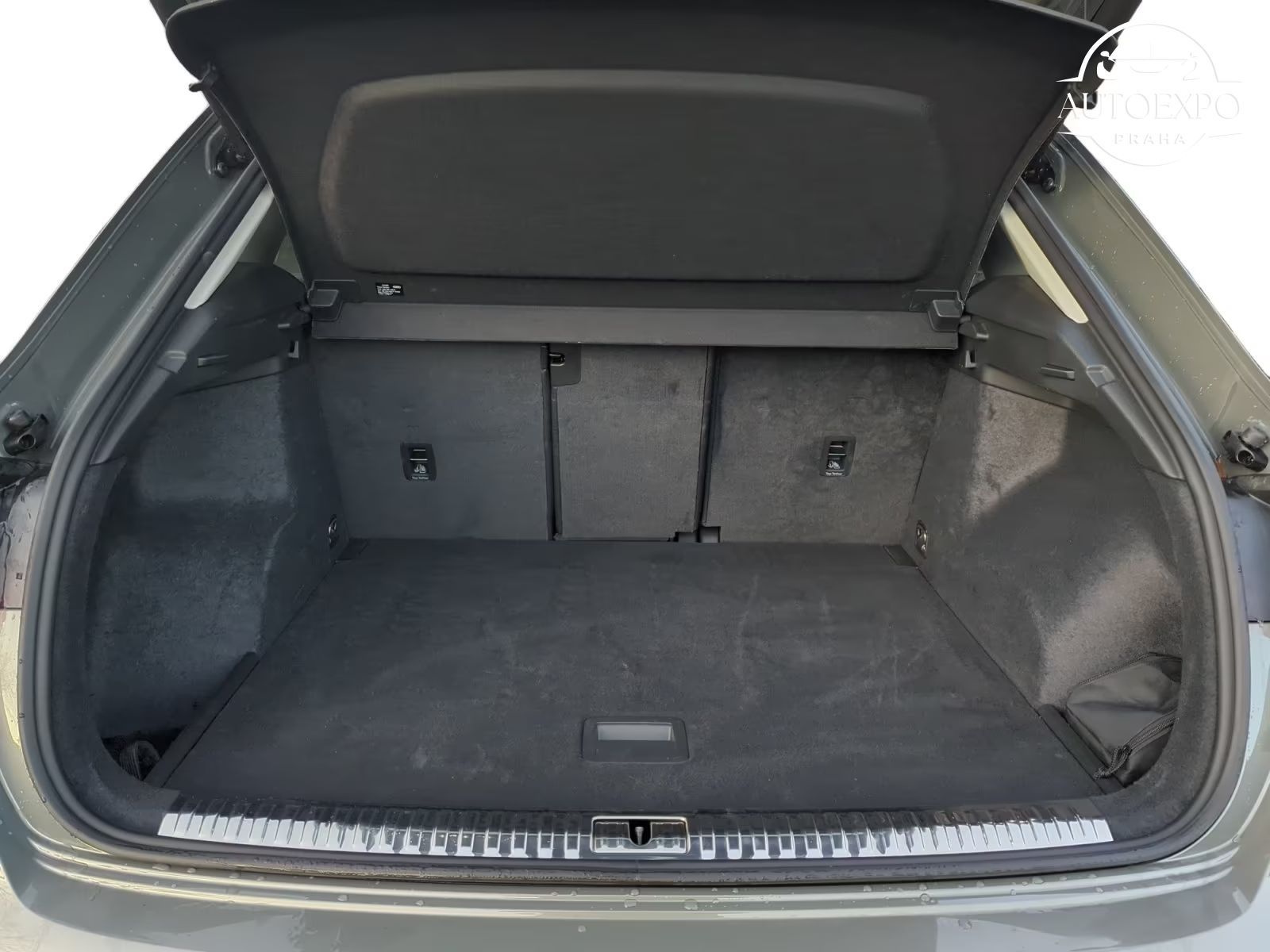 Audi Q3, S-Line 35 TFSI S-Tronic - fotka 6