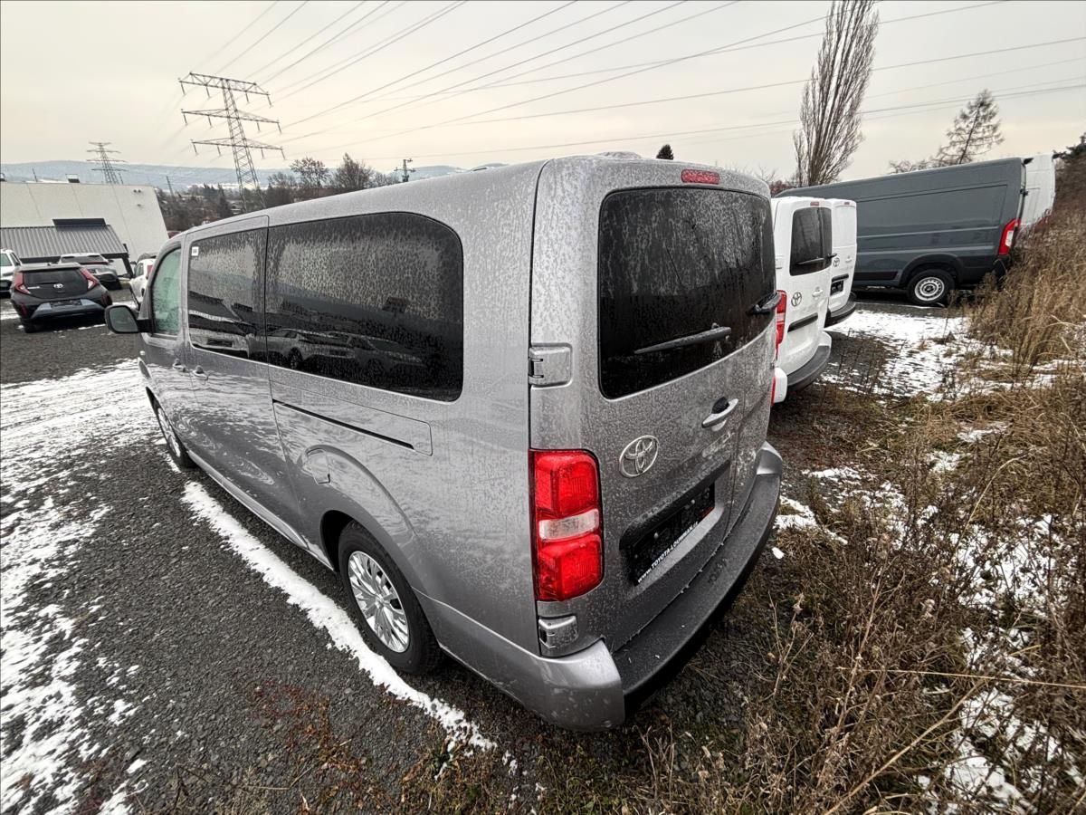 Toyota Proace Verso, 2,0   L2 Business 5D 9 míst - fotka 5