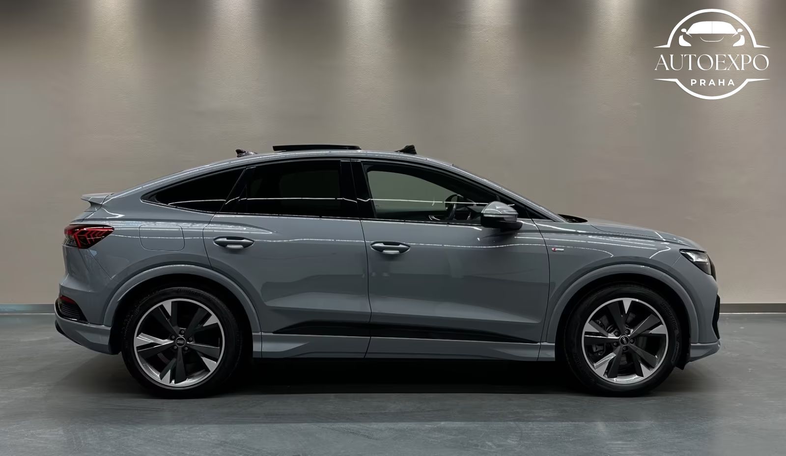 Audi Q4, Sportback e-tron 50 Quattro* - fotka 3