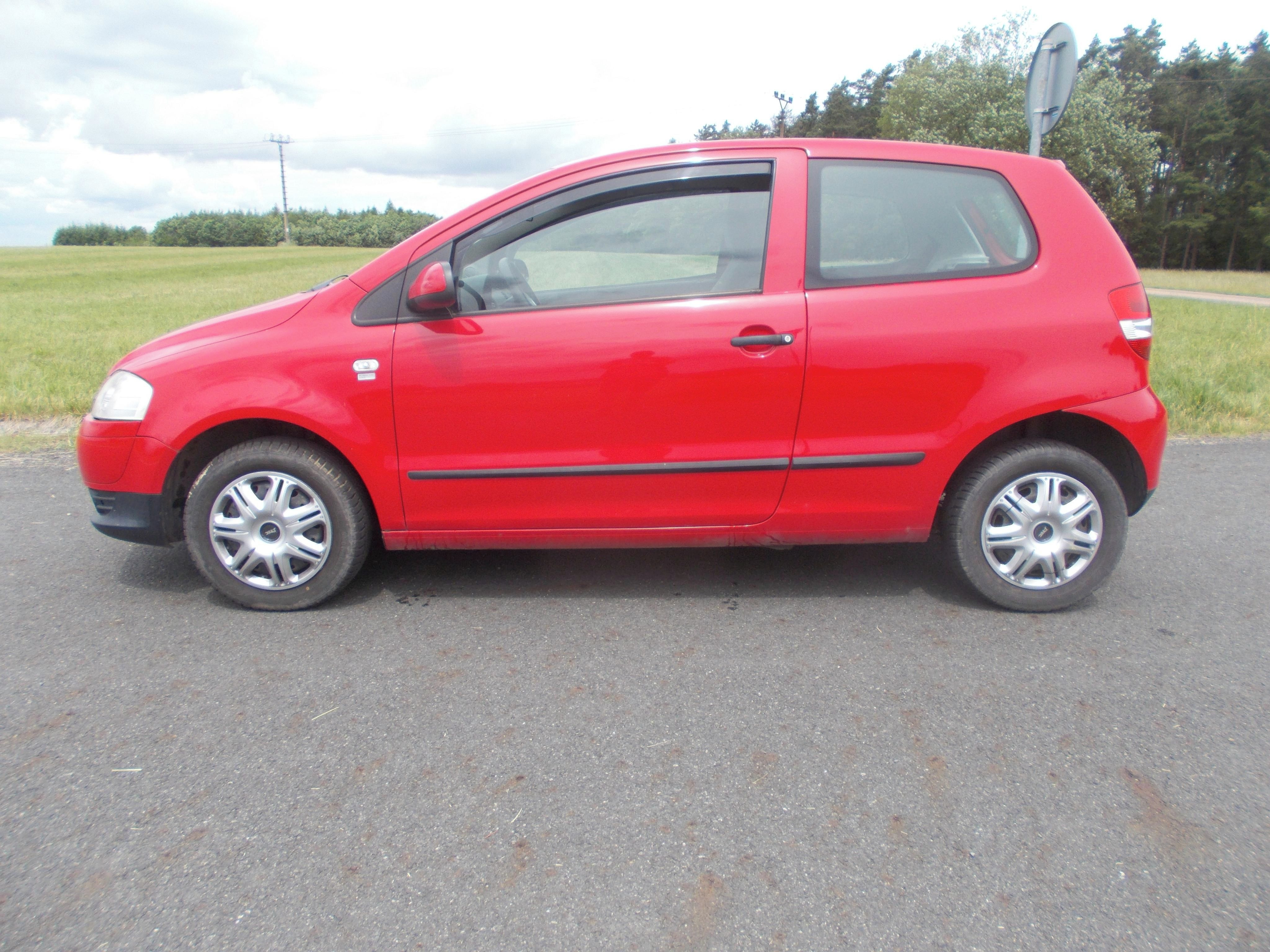 Volkswagen Fox, 1,2 nová STK - fotka 2